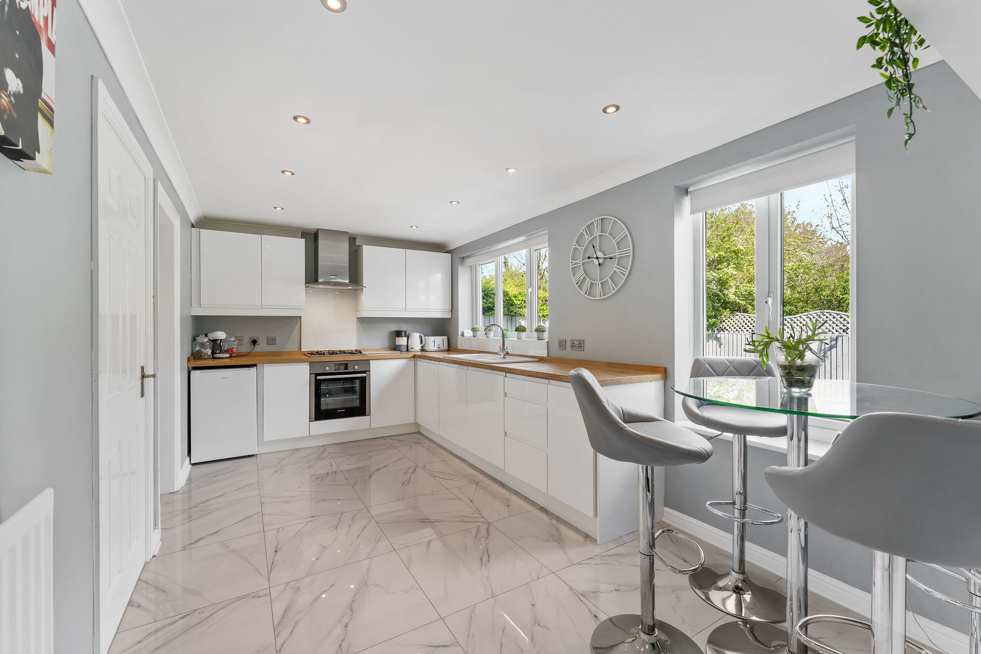 Highgate Close, Norton, WA7