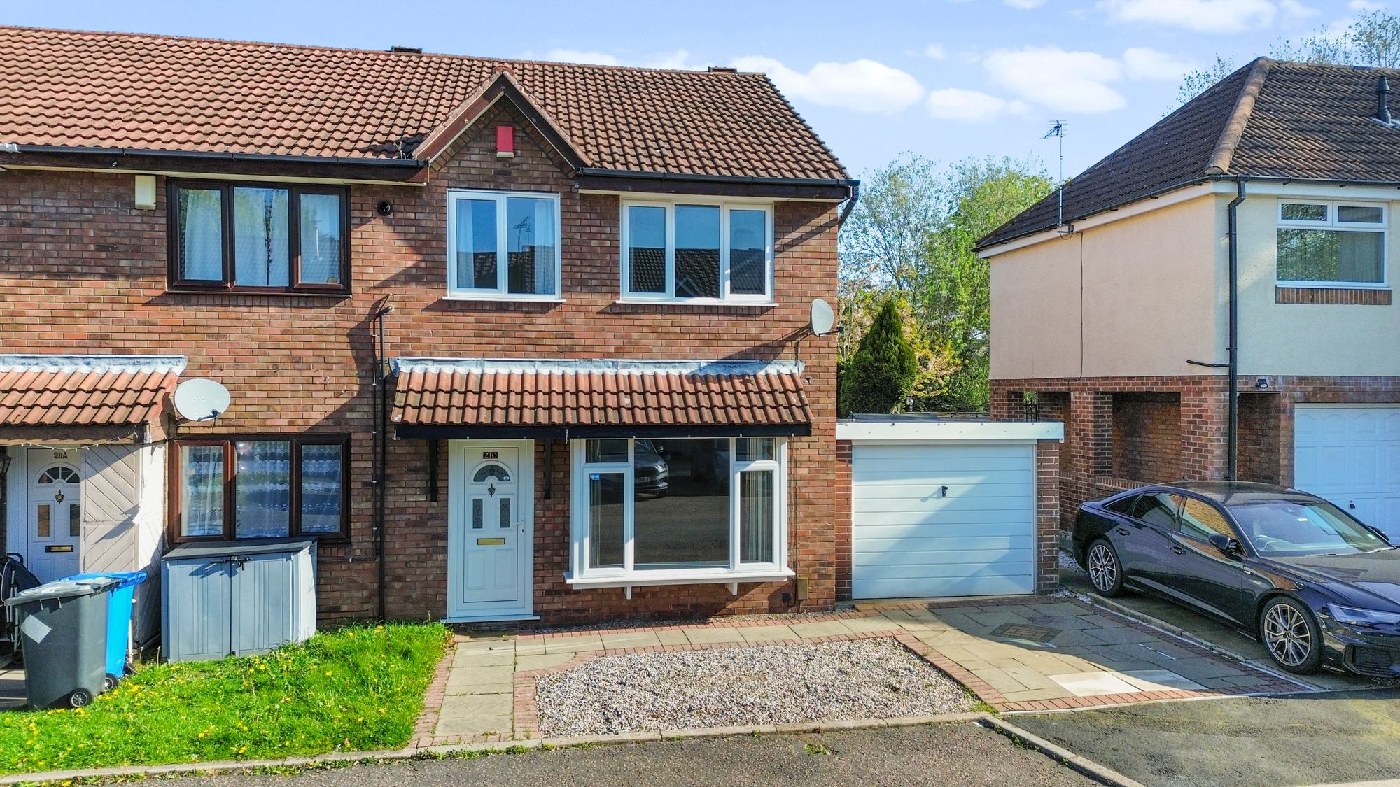 Tweedsmuir Close, Fearnhead, WA2