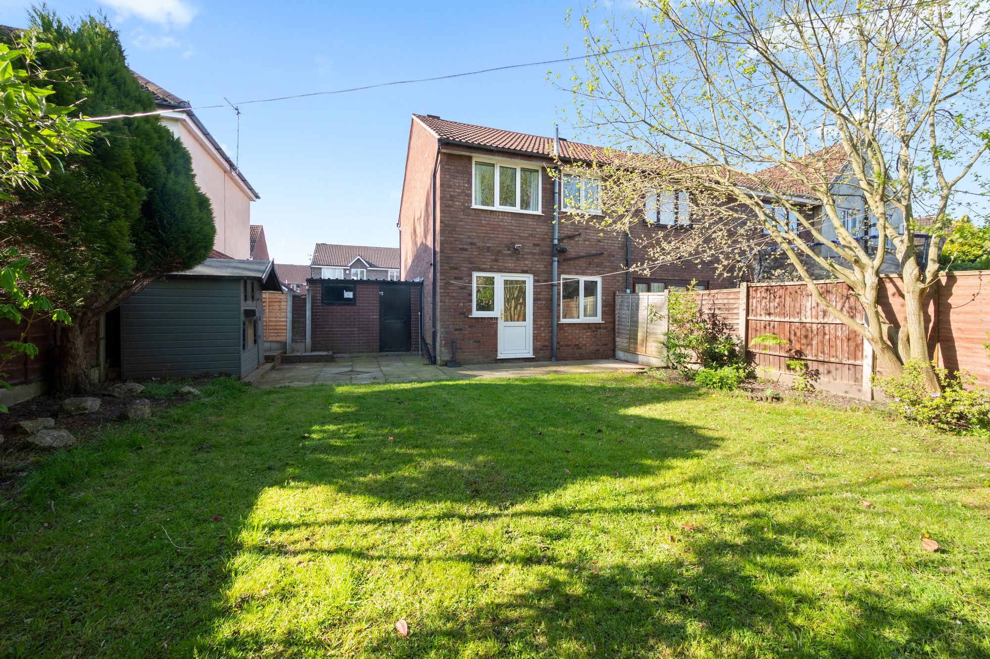 Tweedsmuir Close, Warrington