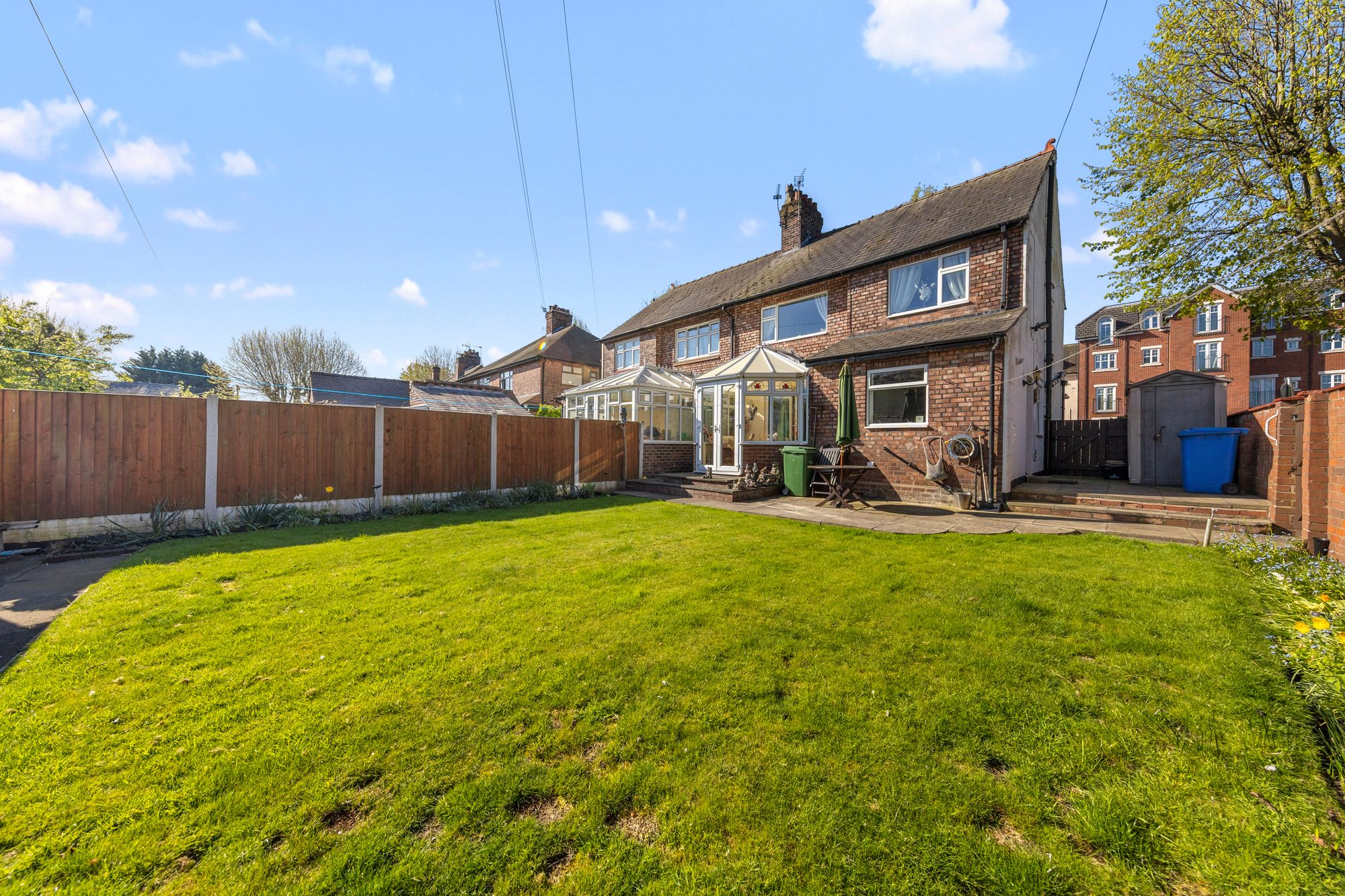 Wilderspool Causeway, Warrington