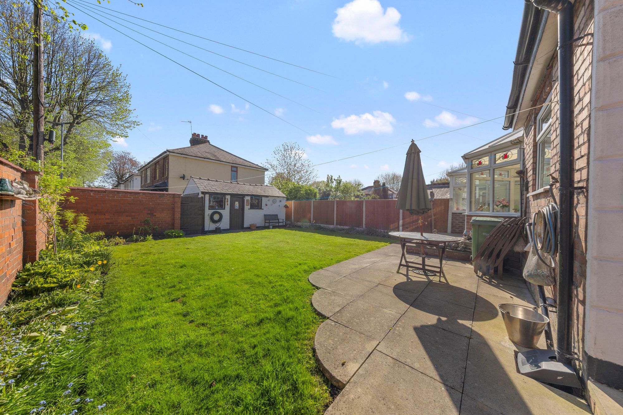 Wilderspool Causeway, Warrington