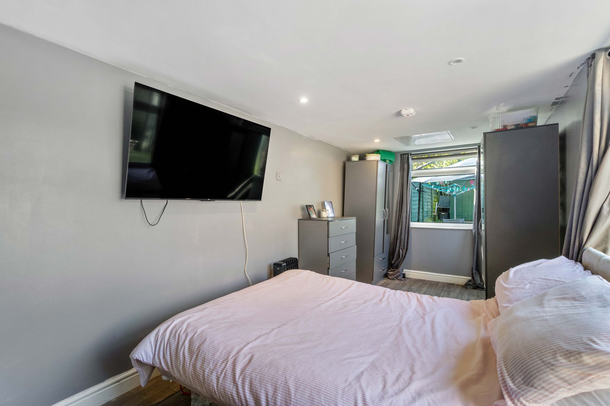 Stay & Play Link Clubs, Warrington