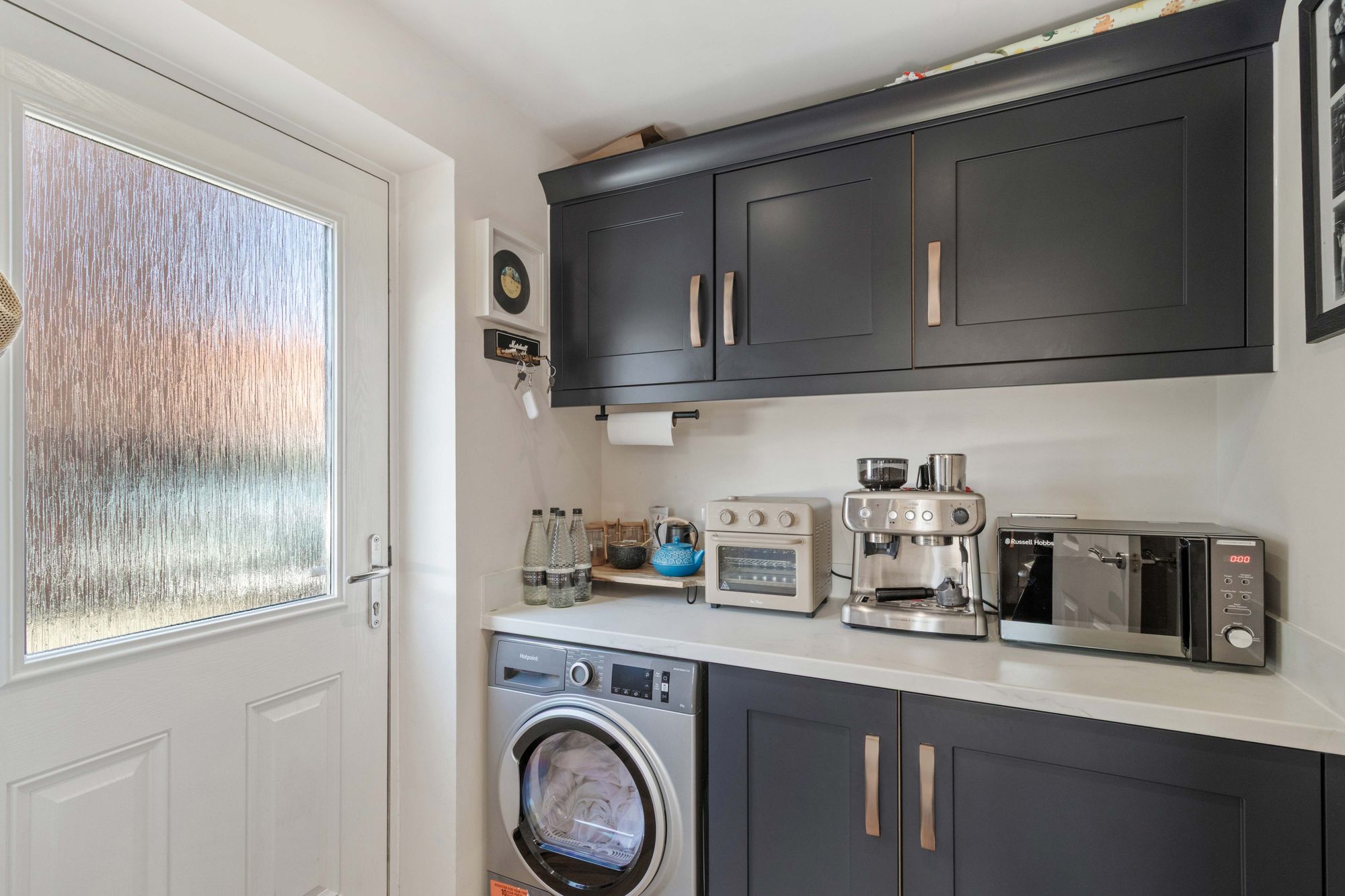 Crispin Grove, Warrington