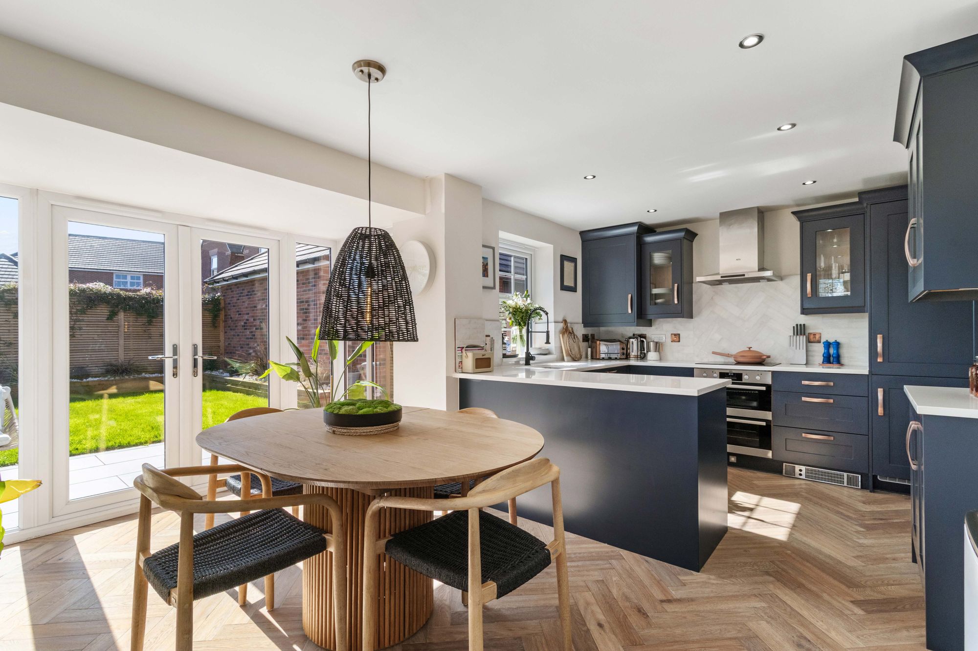 Crispin Grove, Warrington