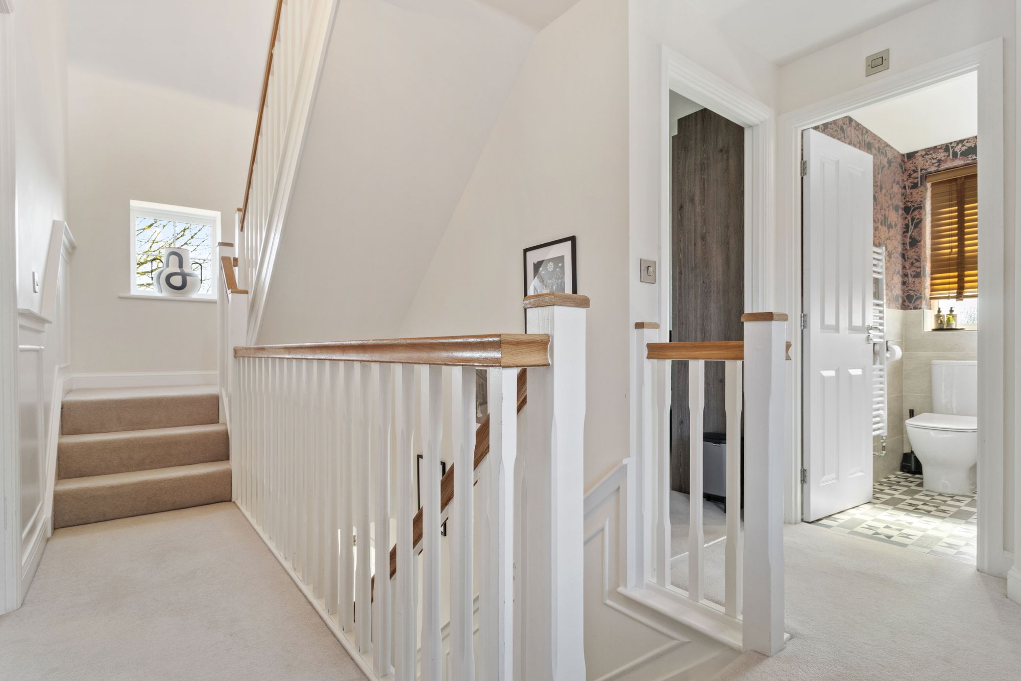 Crispin Grove, Warrington