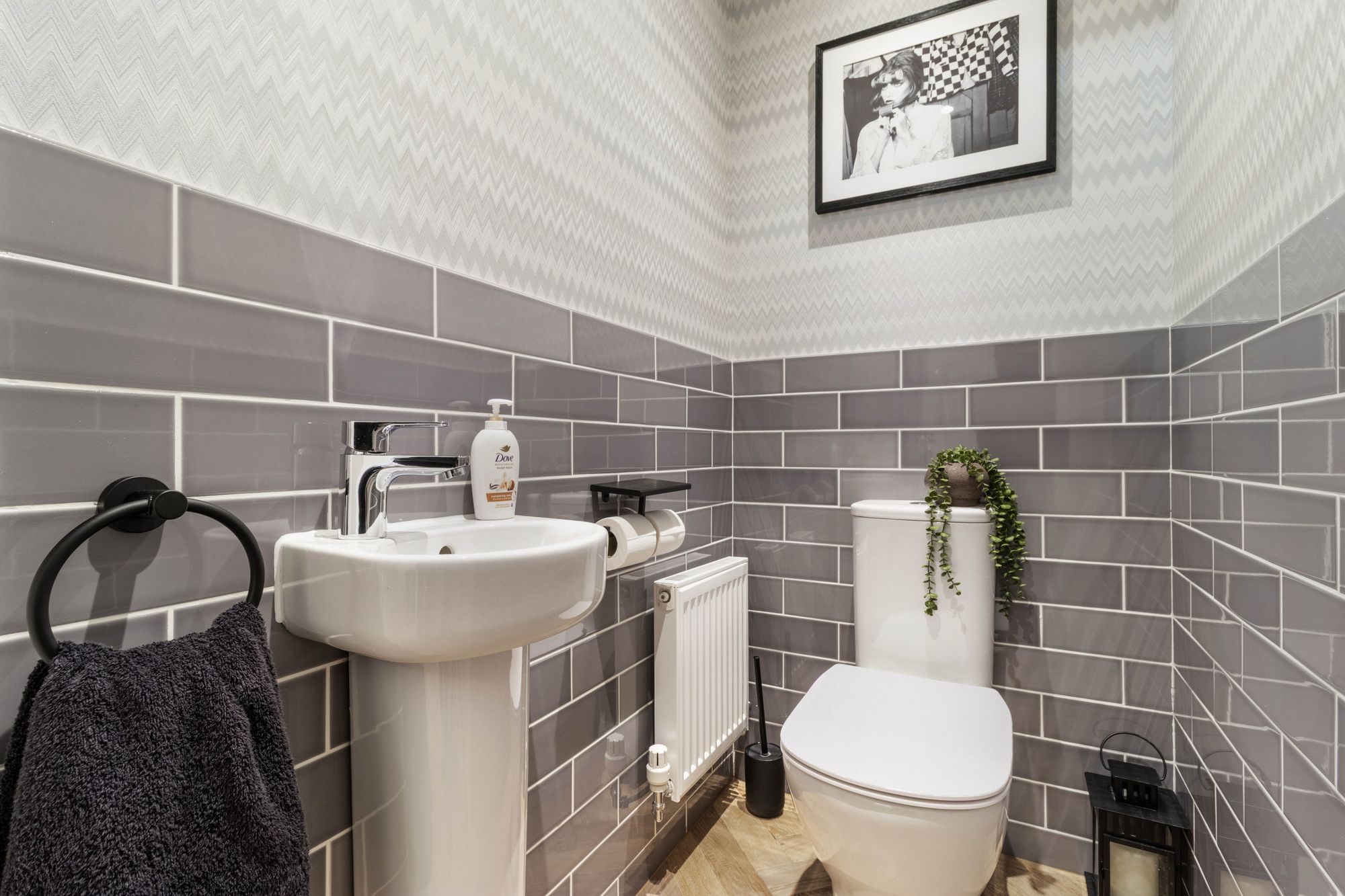 Crispin Grove, Warrington