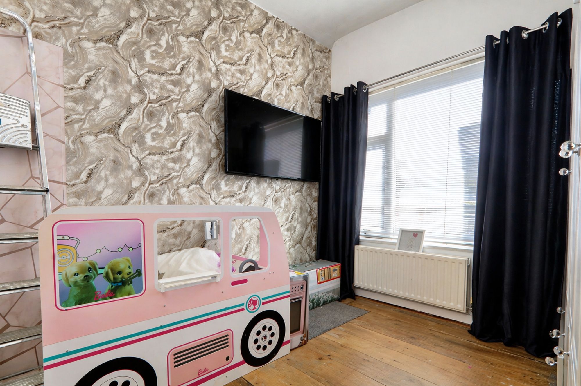 d10e689e-4fbb-439f-b2f0-bbf70b3bec40