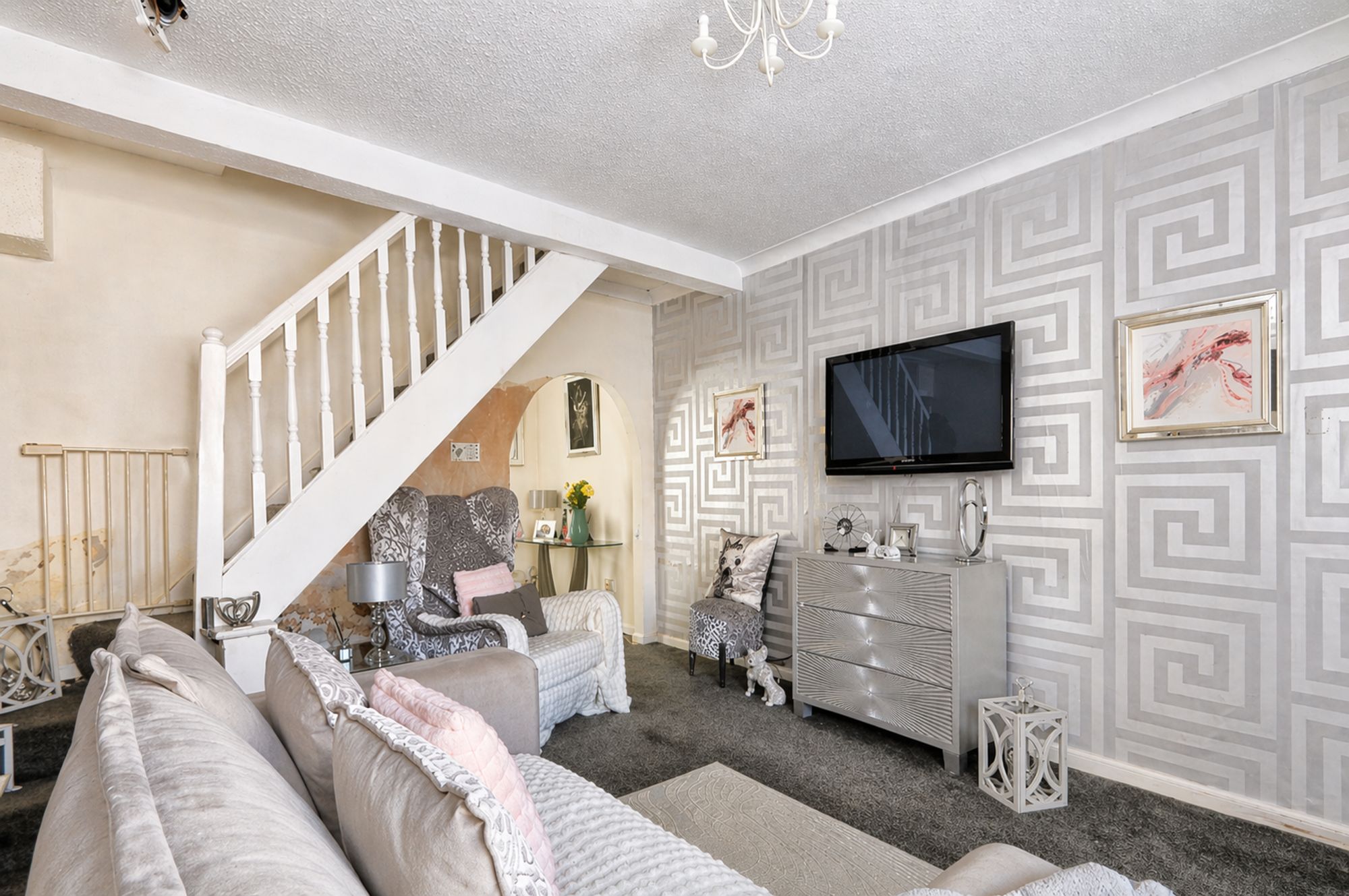 cb00334f-56ff-4847-a945-059325f0fee3