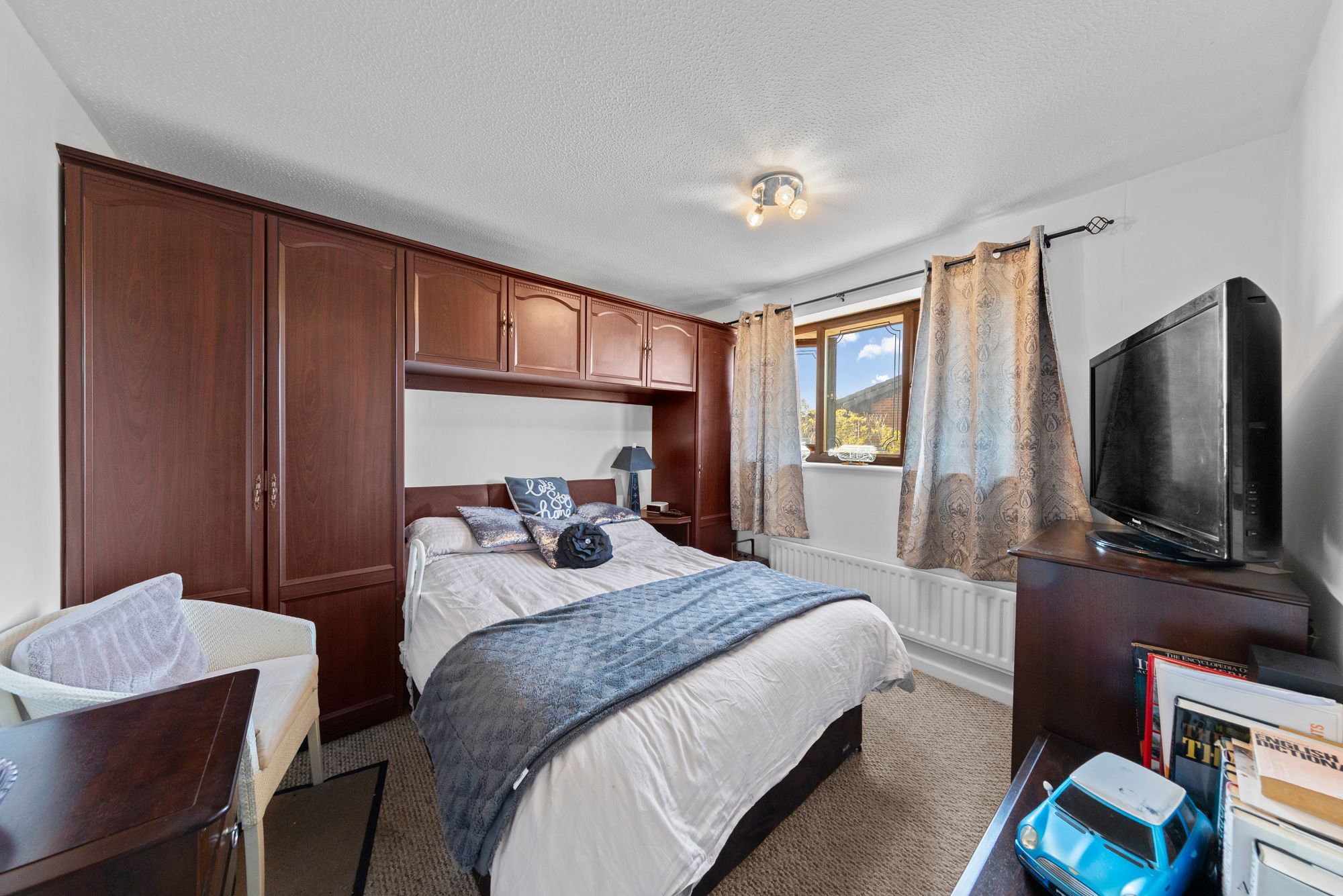 Vincent Close, Old Hall, WA5