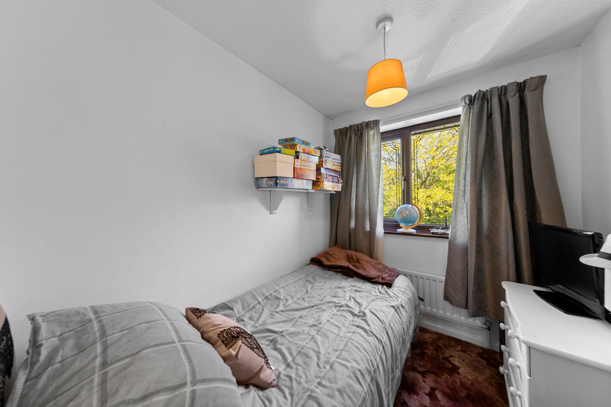 Vincent Close, Old Hall, WA5