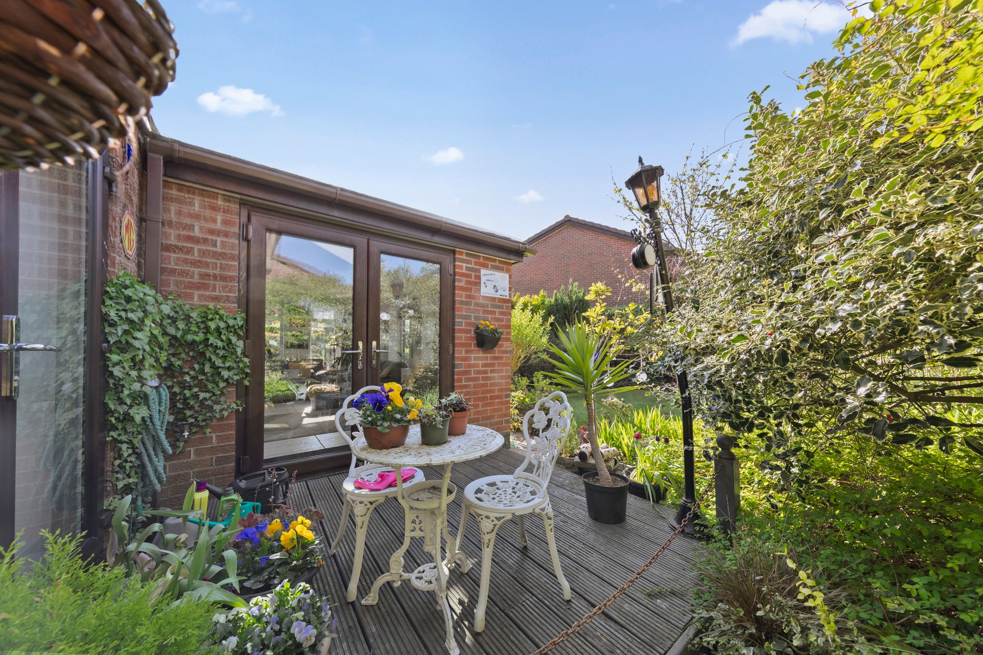 Vincent Close, Old Hall, WA5