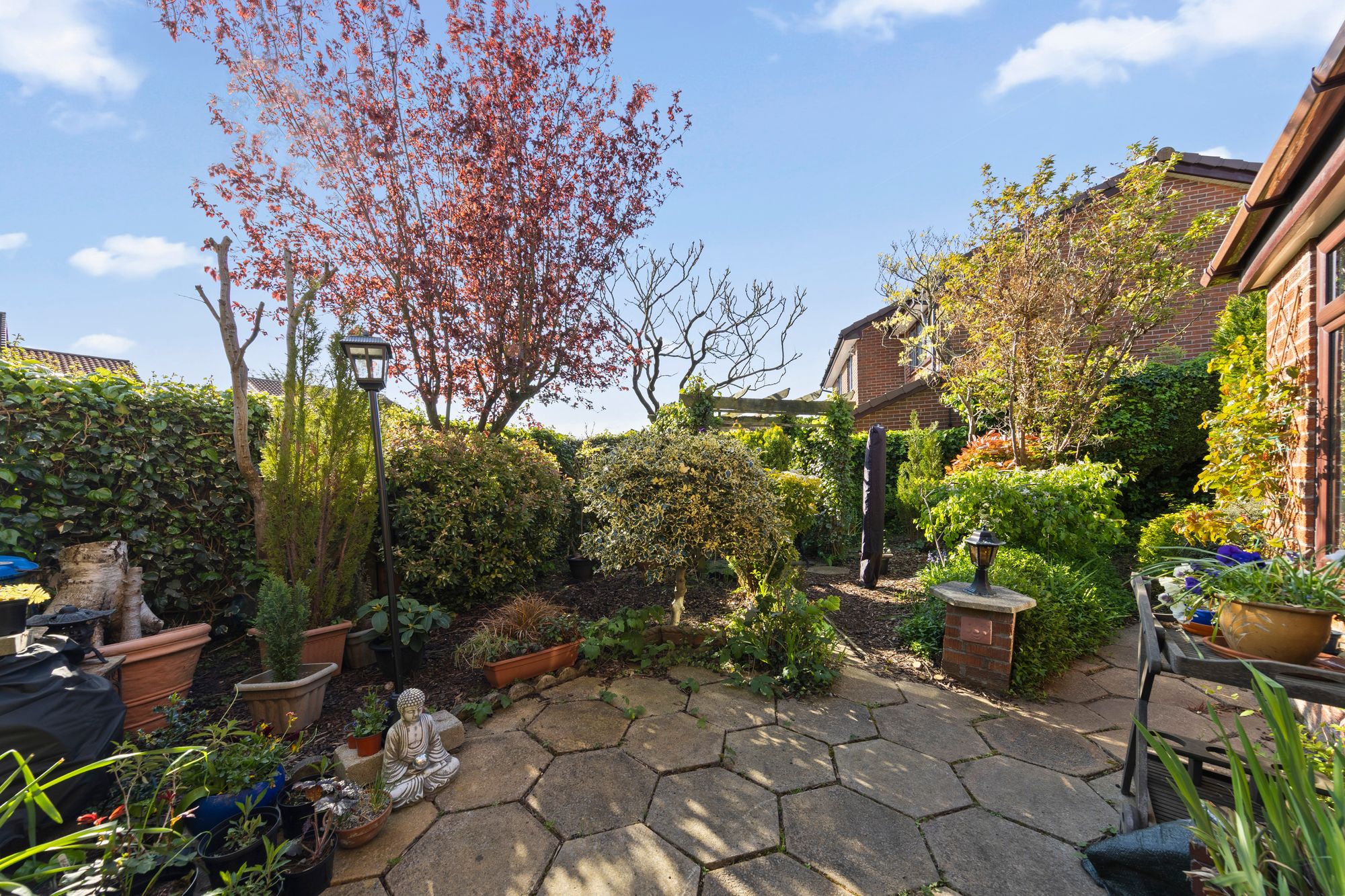 Vincent Close, Old Hall, WA5