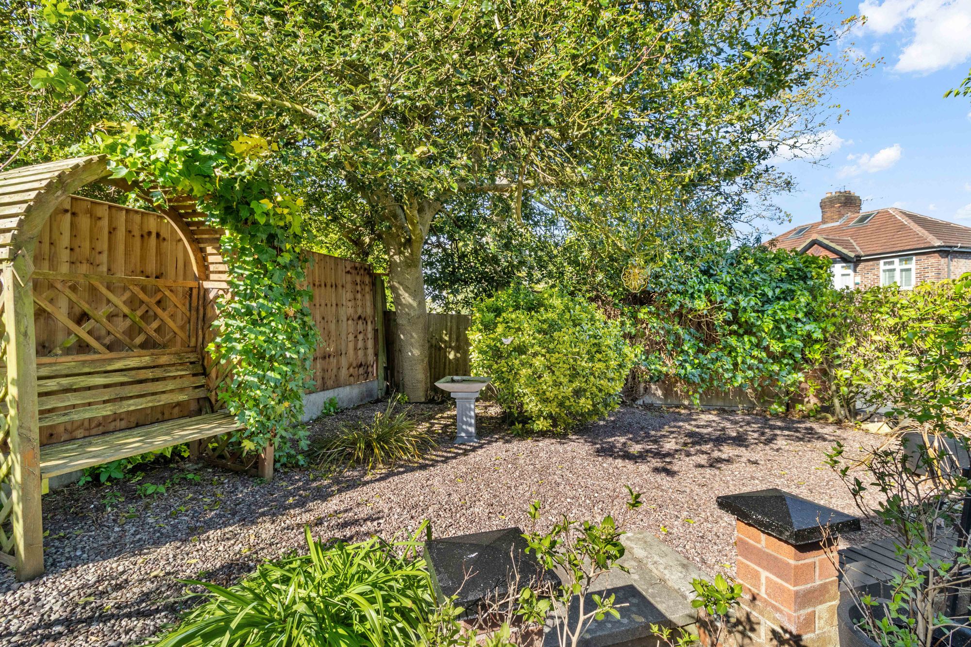 Worsley Road, Walton, WA4