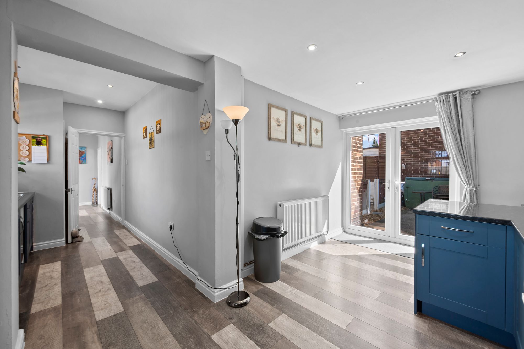 Manchester Road, Woolston, WA1