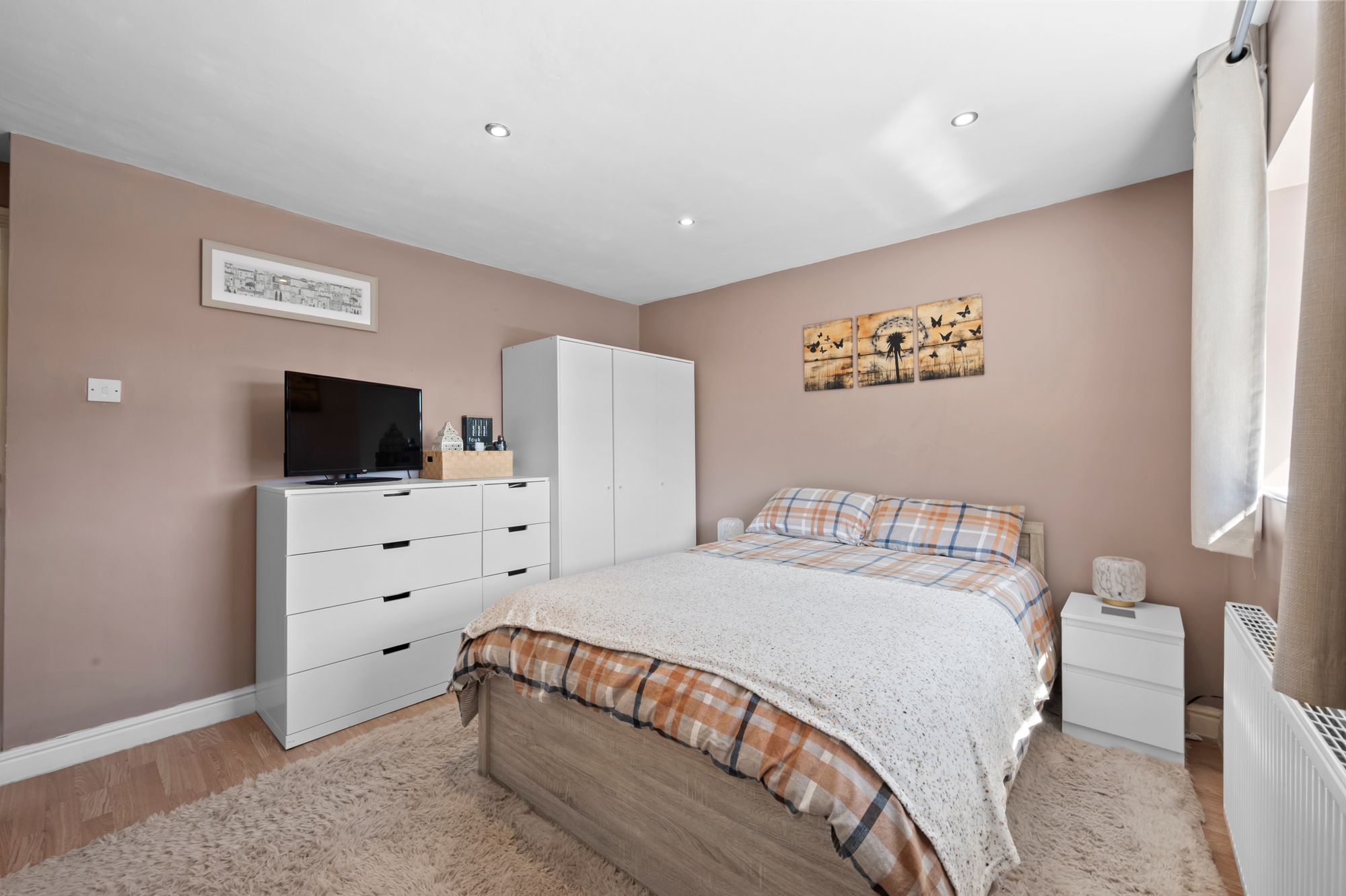 Manchester Road, Woolston, WA1