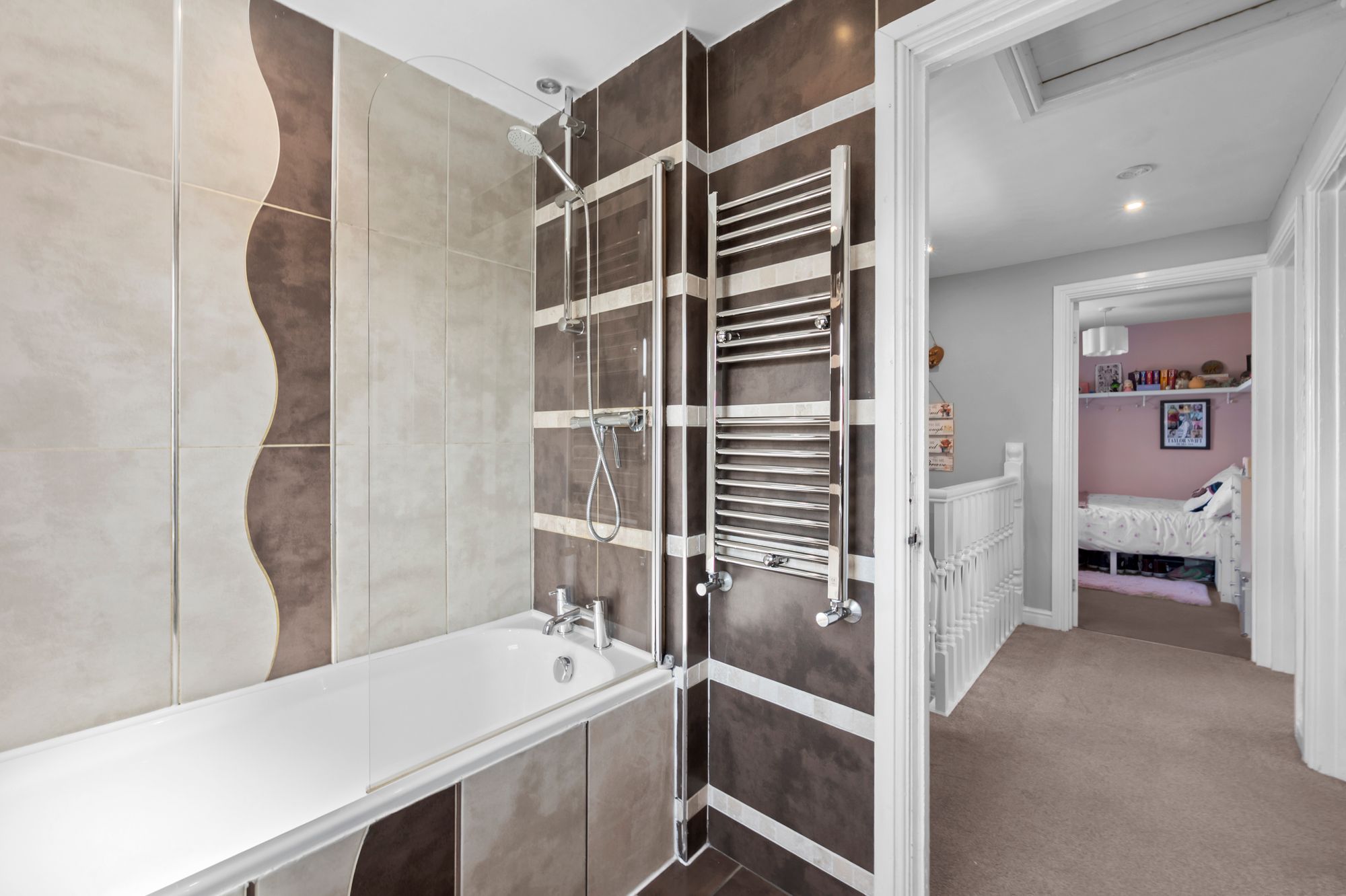 Manchester Road, Woolston, WA1