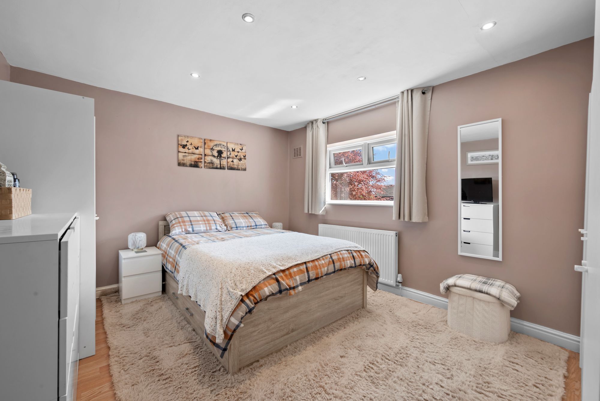 Manchester Road, Woolston, WA1