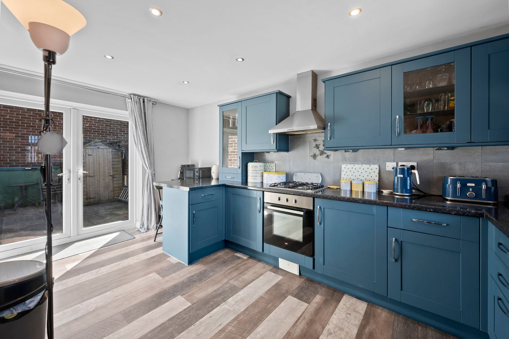 Manchester Road, Woolston, WA1