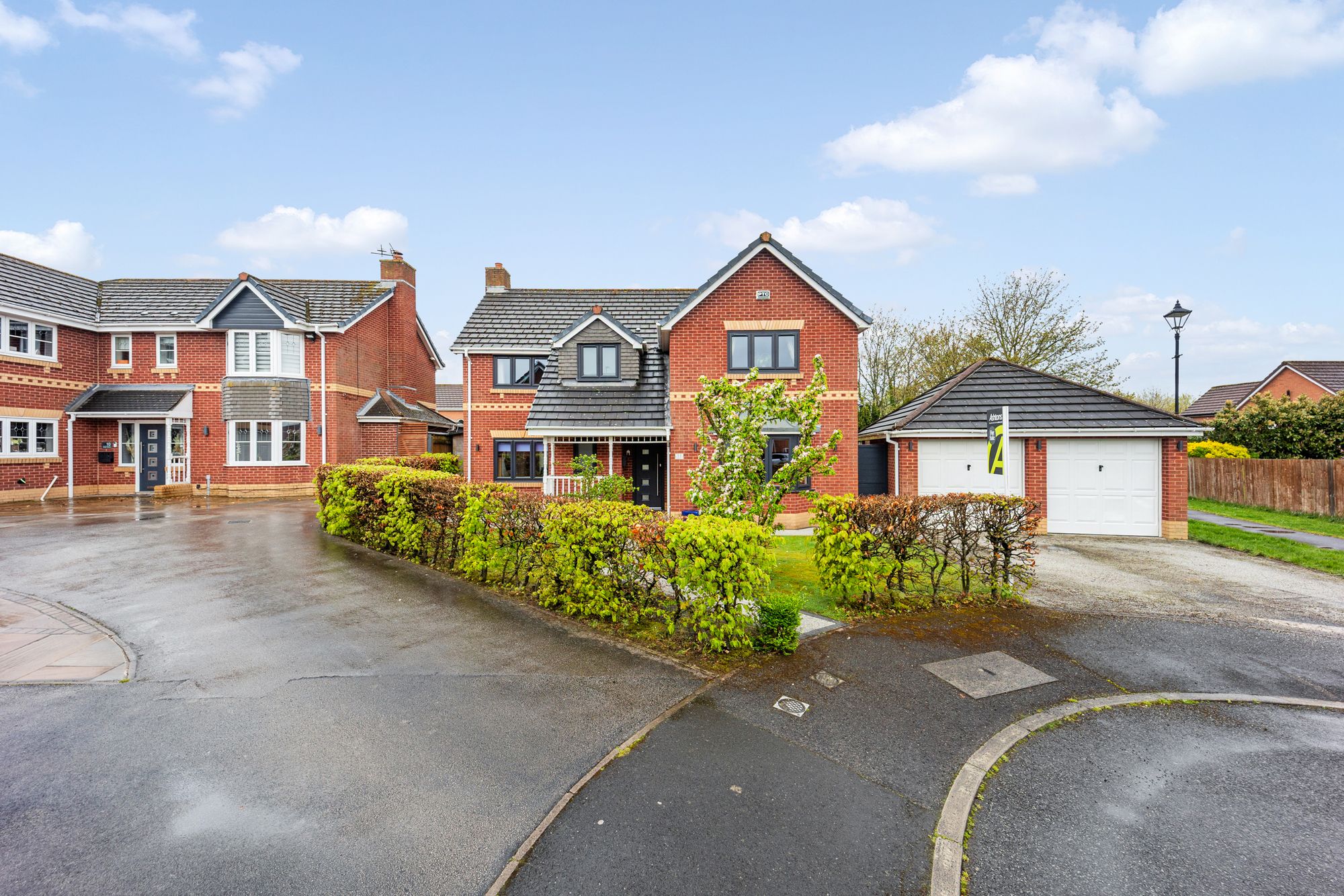 Vixen Grove, Widnes, WA8