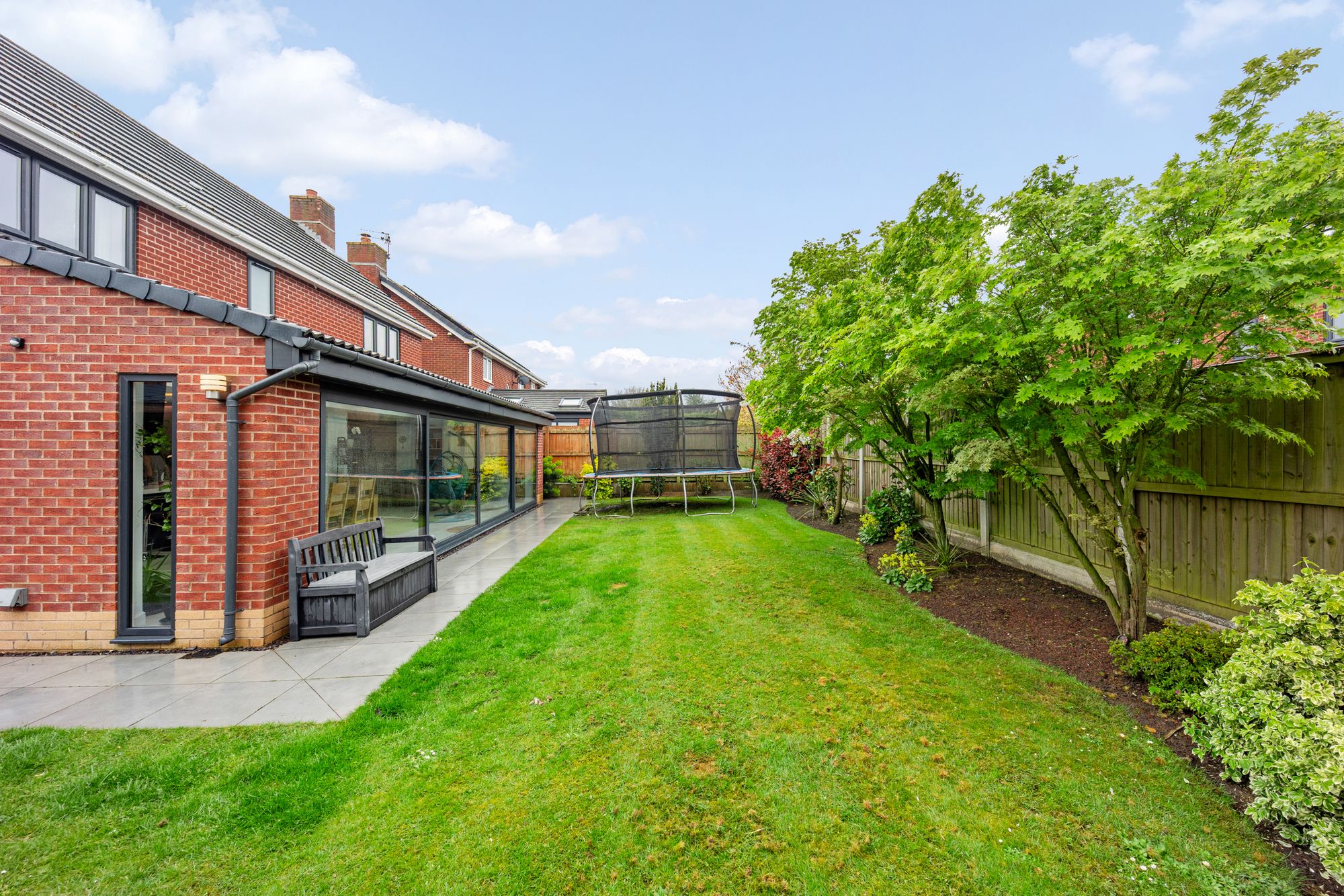 Vixen Grove, Widnes, WA8