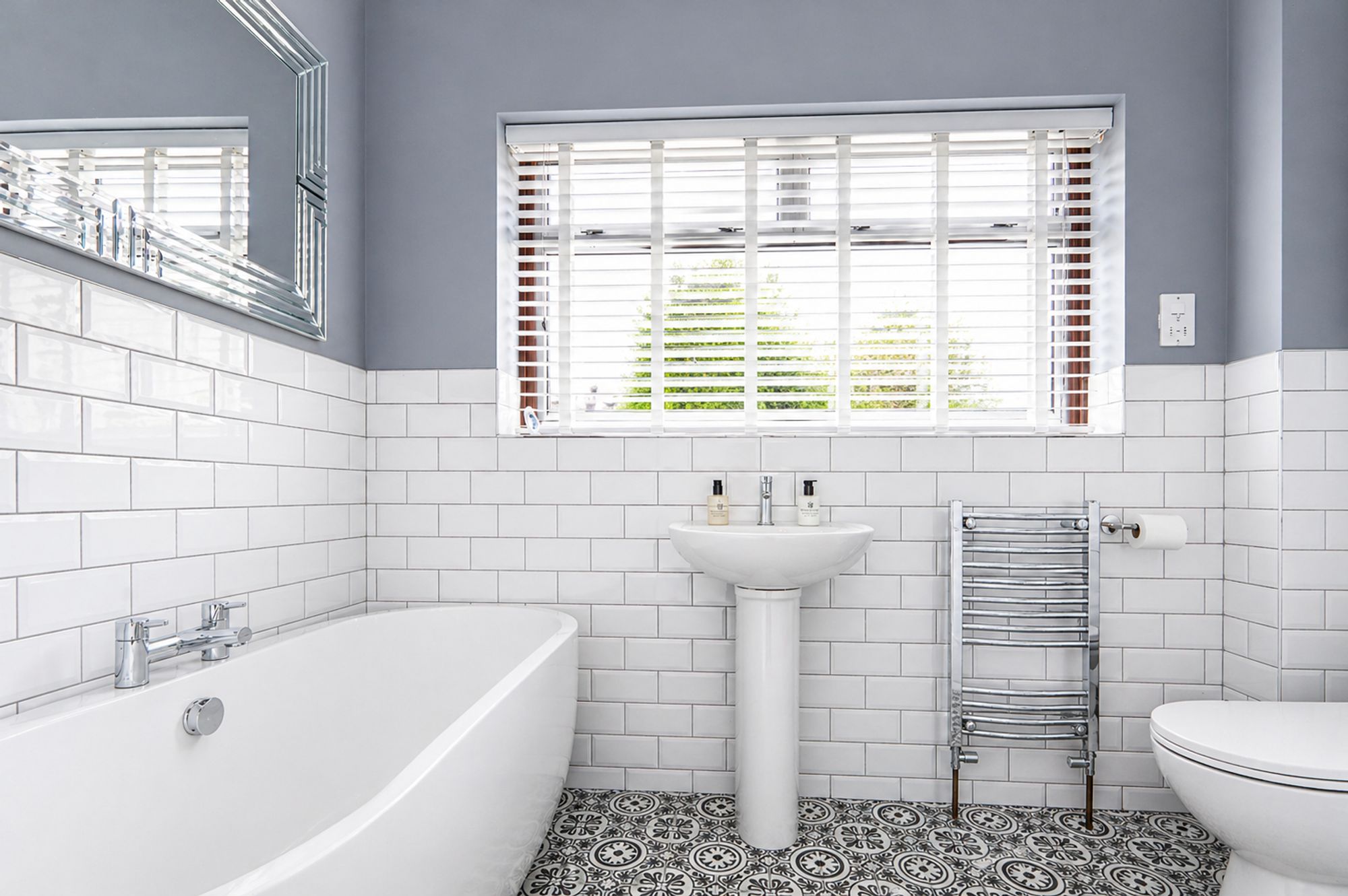 884a67e0-e1fd-4483-95d7-1d5f4e55001a