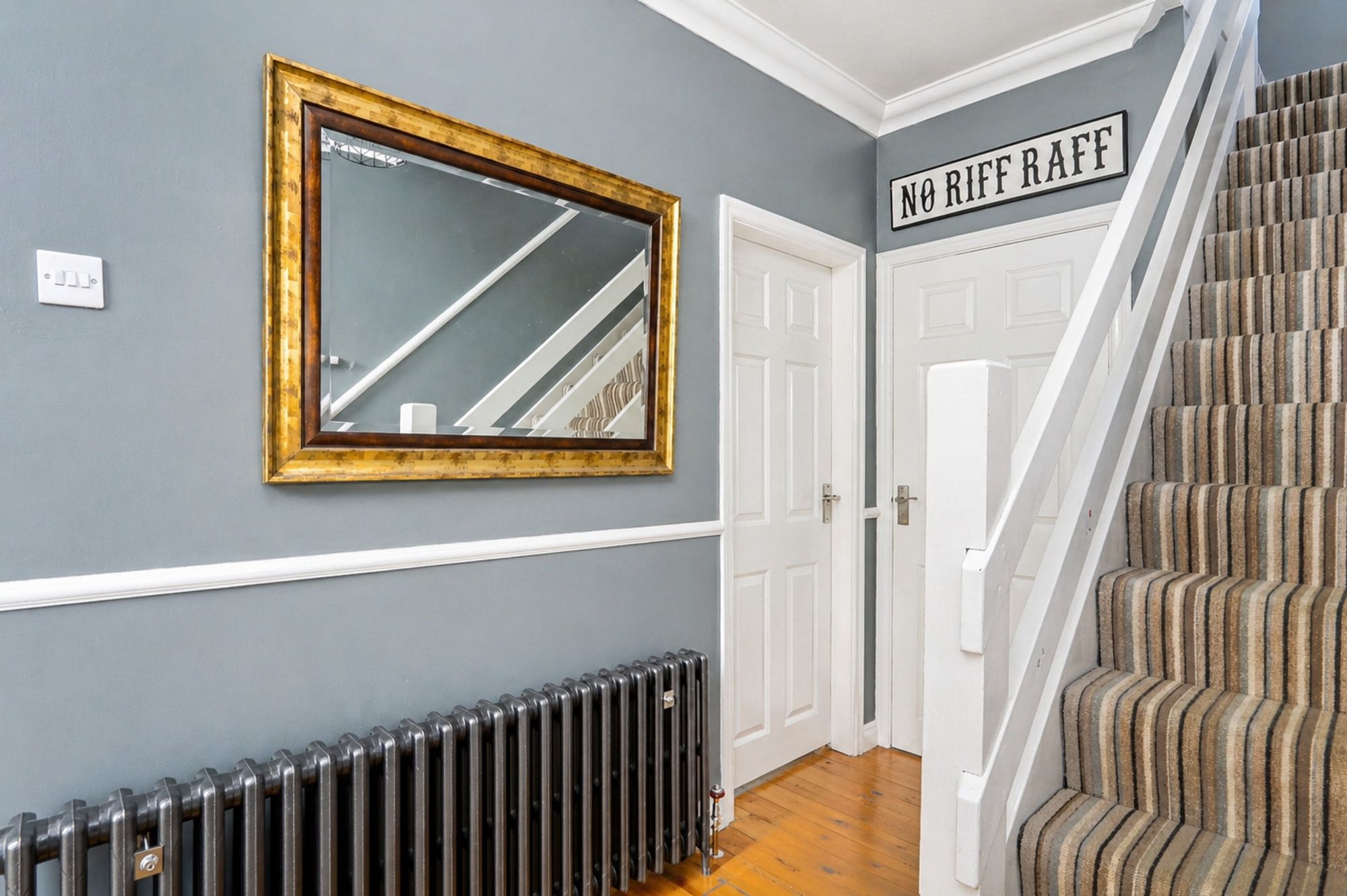 ed781e63-35a4-44d0-a5a1-2a08bfca3932