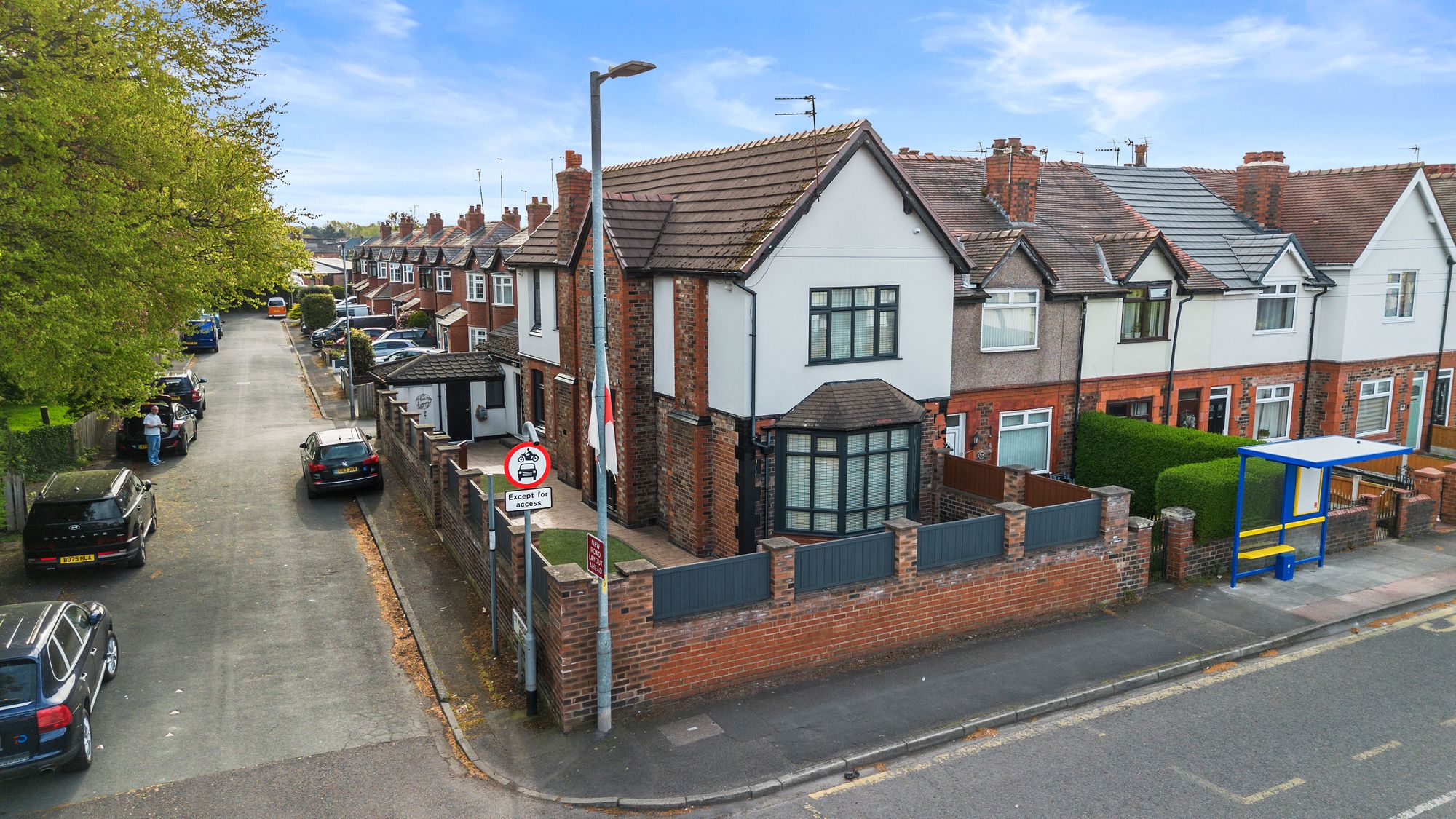 Hallfields Road, Warrington, WA2