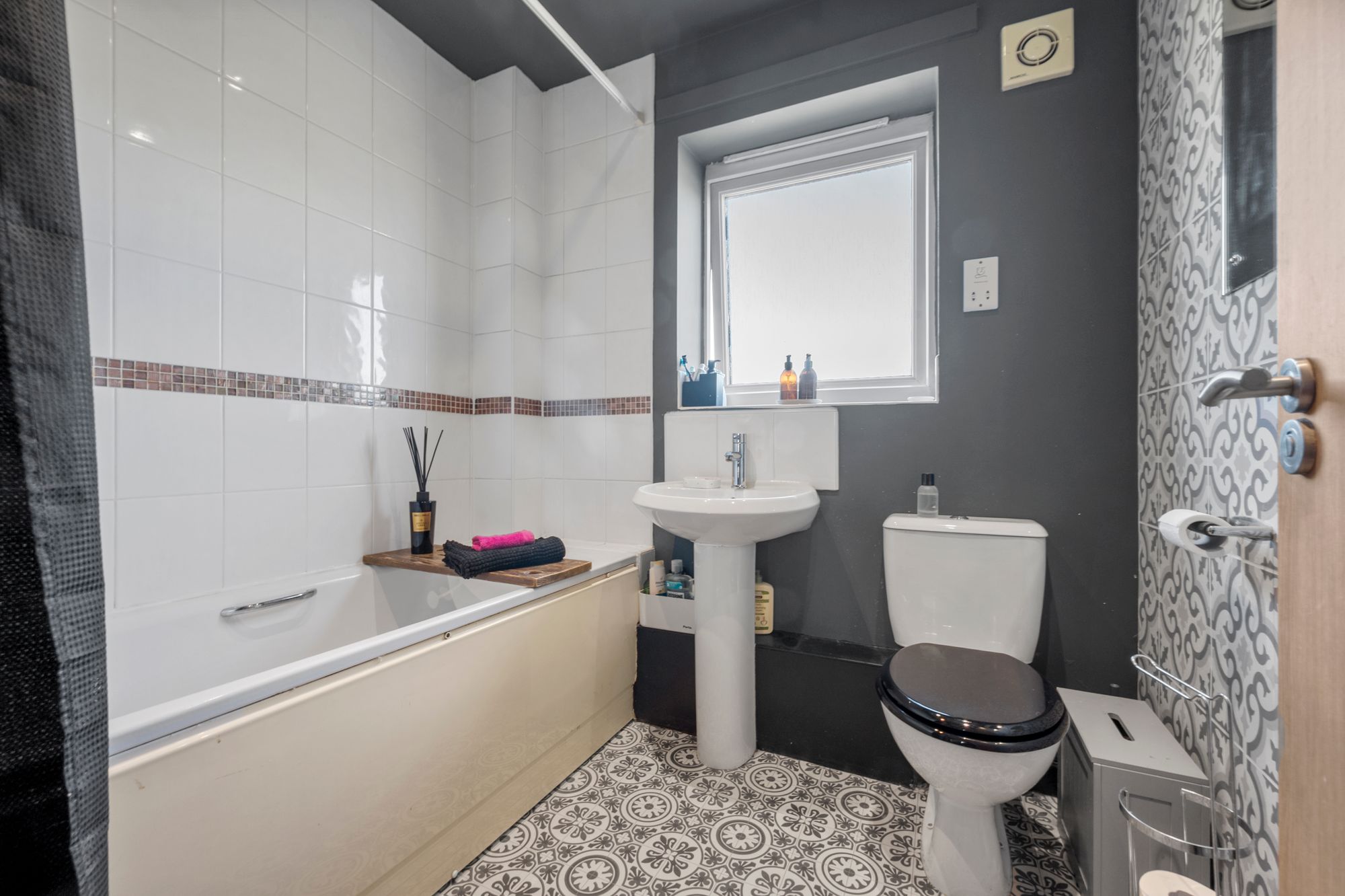 Yewdale Avenue, St. Helens, WA11