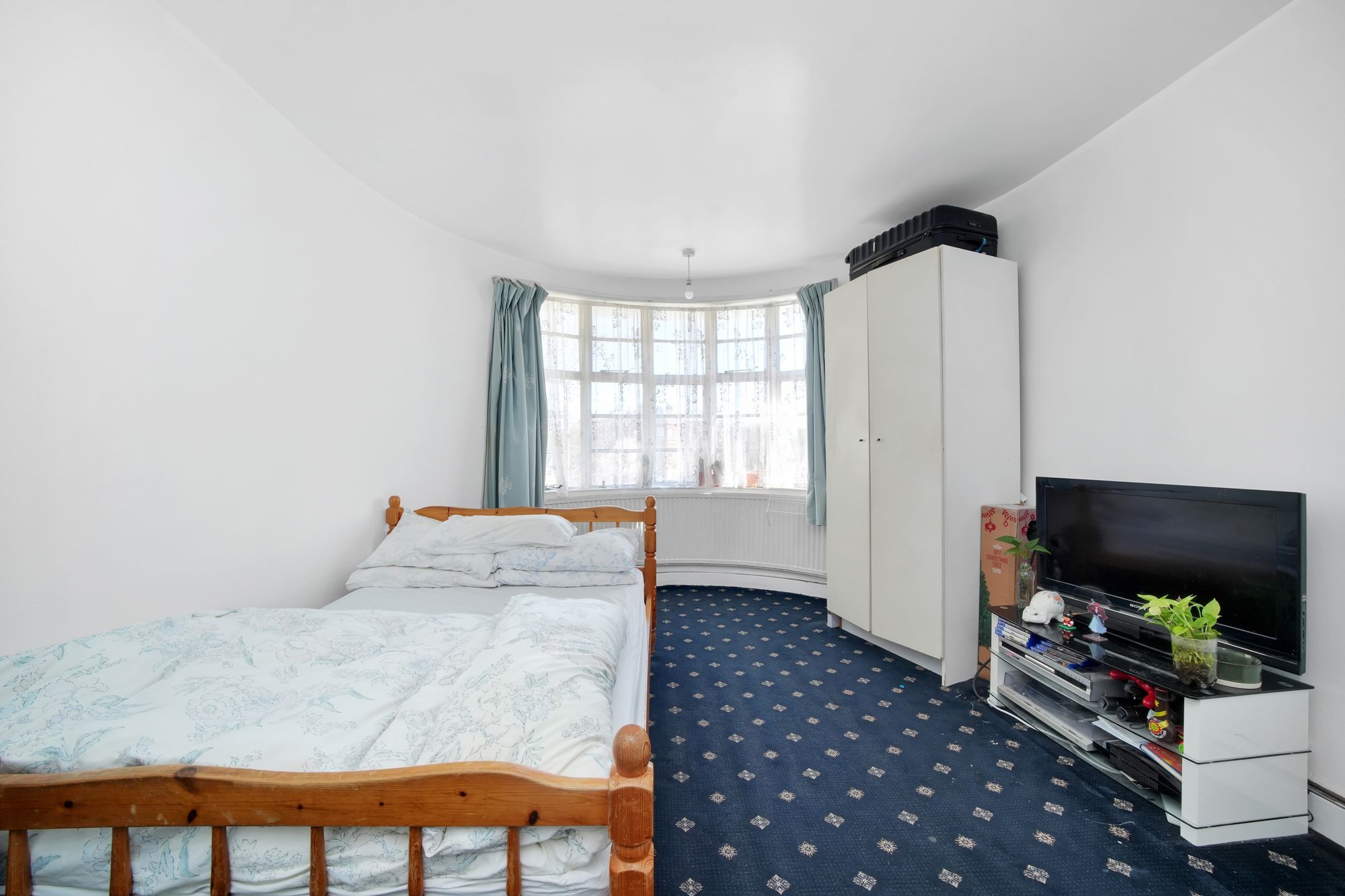 Kingsley Court Park Avenue NW2