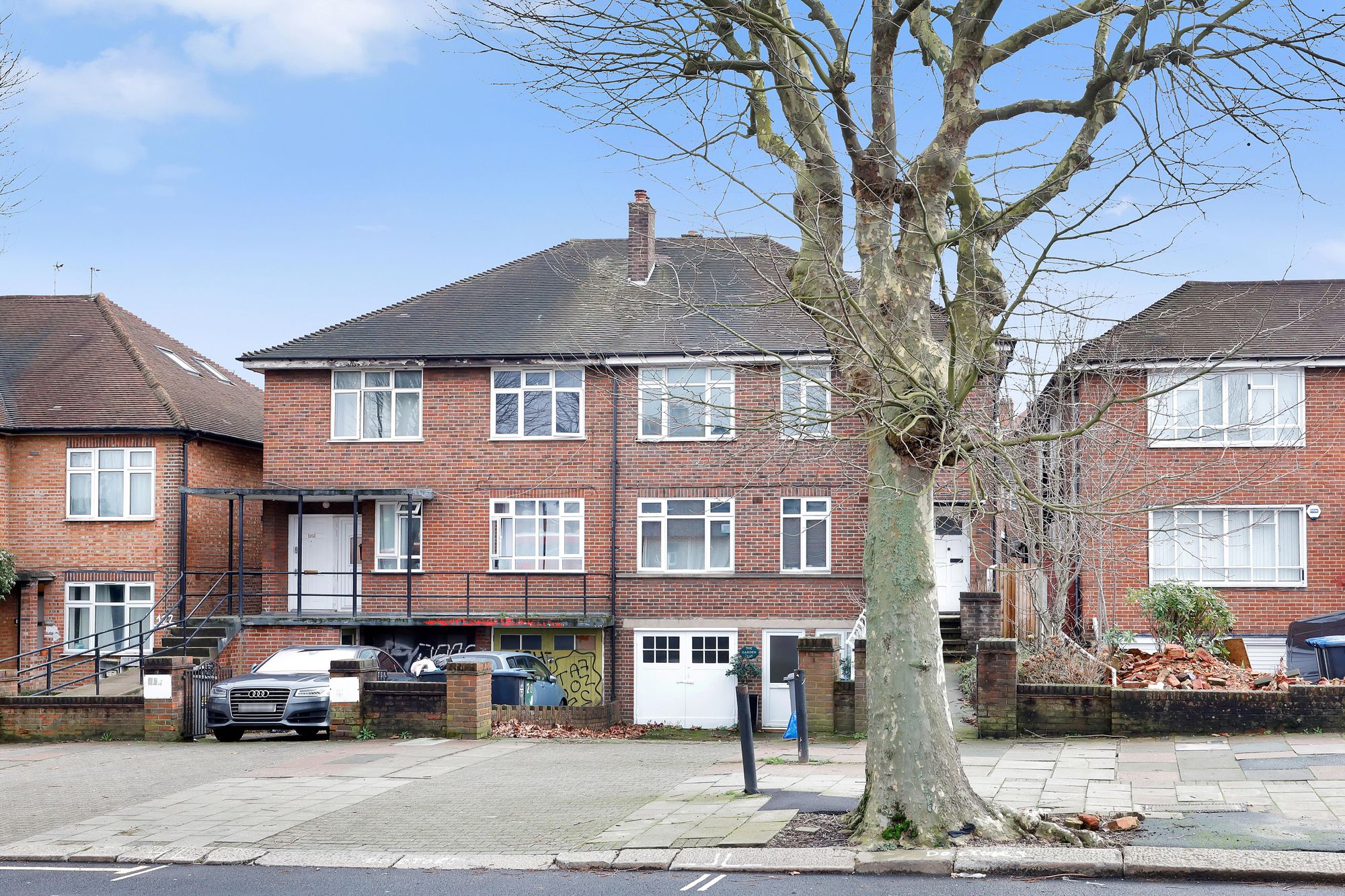 Walm Lane, London, NW2