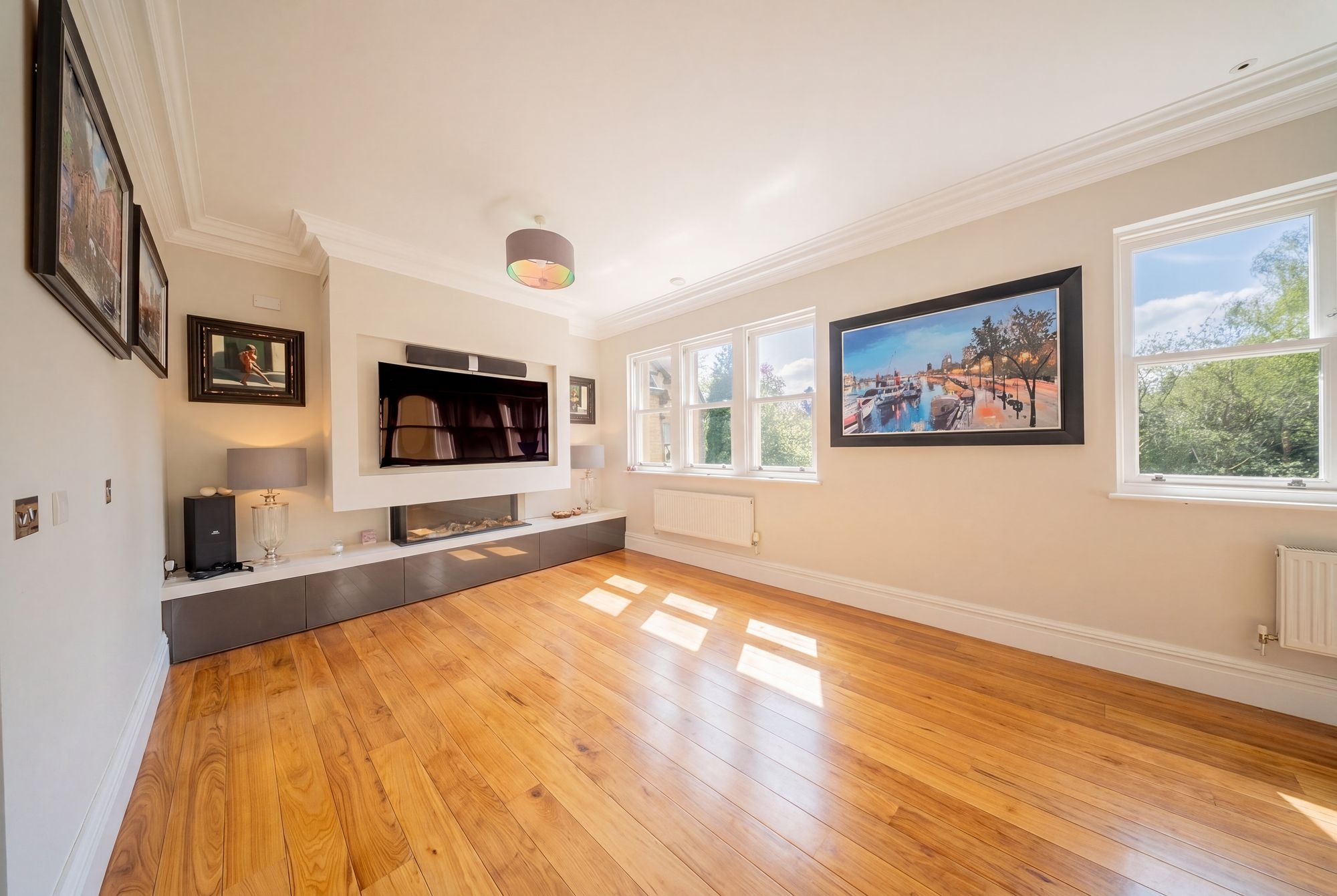 2 bedroom flat for sale - Bentley Hurst