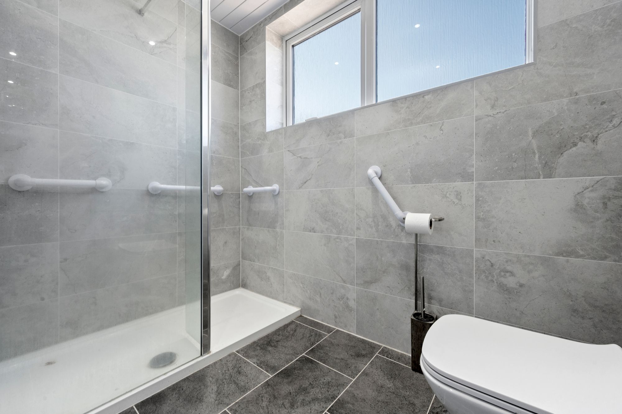 Lincoln Way, Rainhill, L35