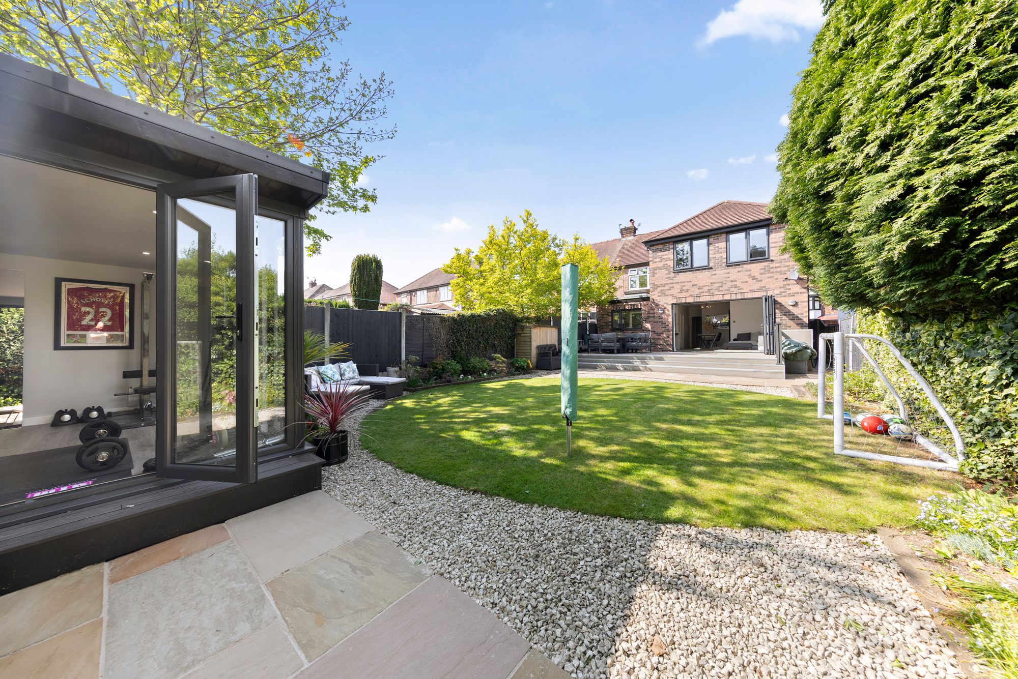 Clarence Road, Grappenhall, WA4