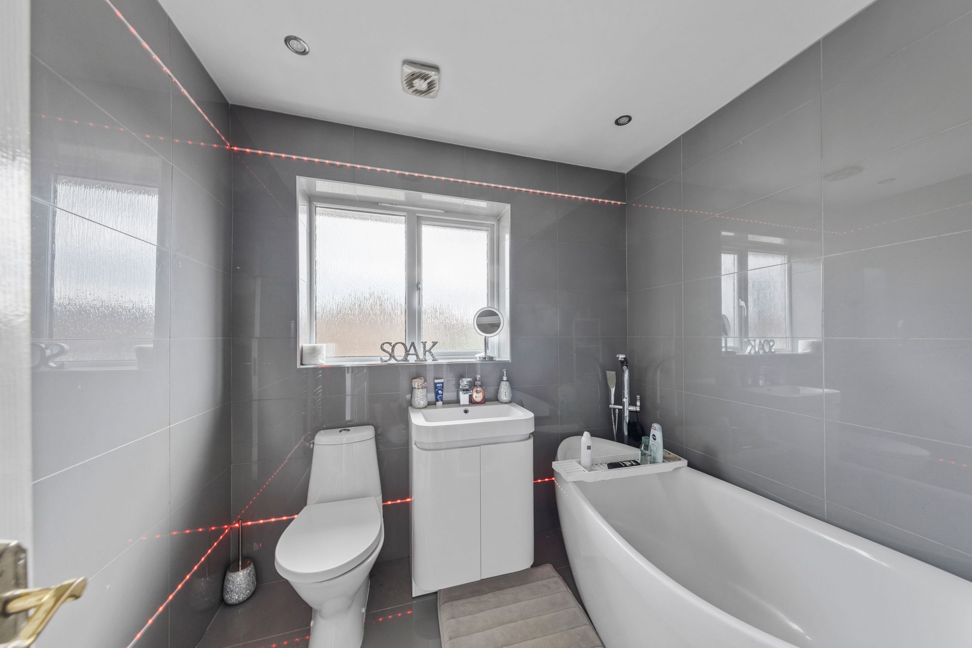 Luntswood Grove, Newton-Le-Willows, WA12