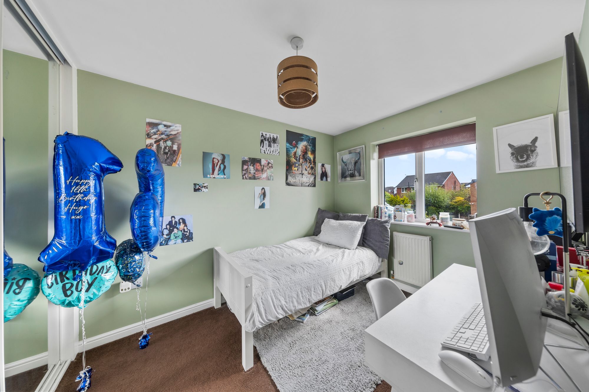 Luntswood Grove, Newton-Le-Willows, WA12