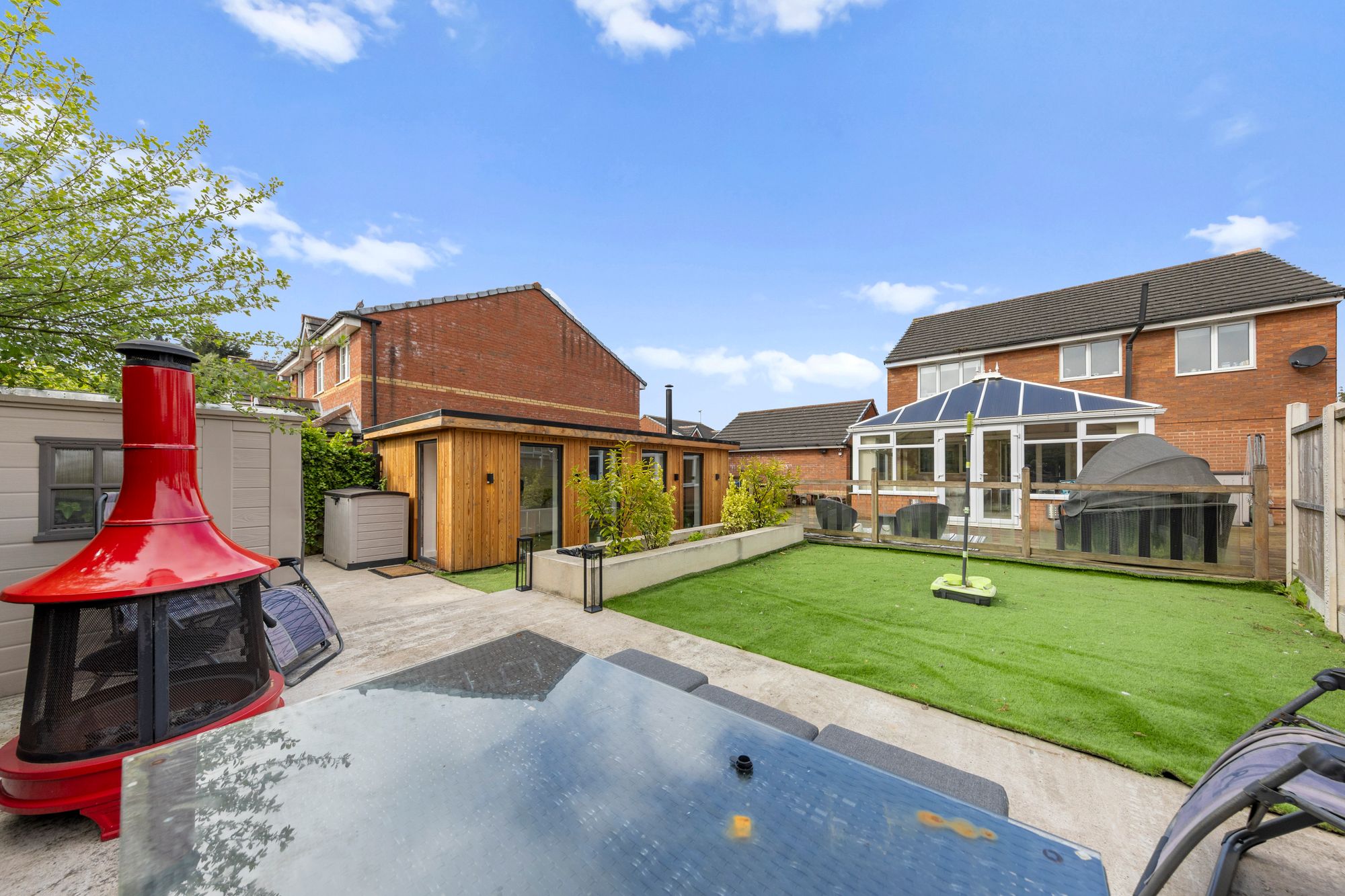 Luntswood Grove, Newton-Le-Willows, WA12