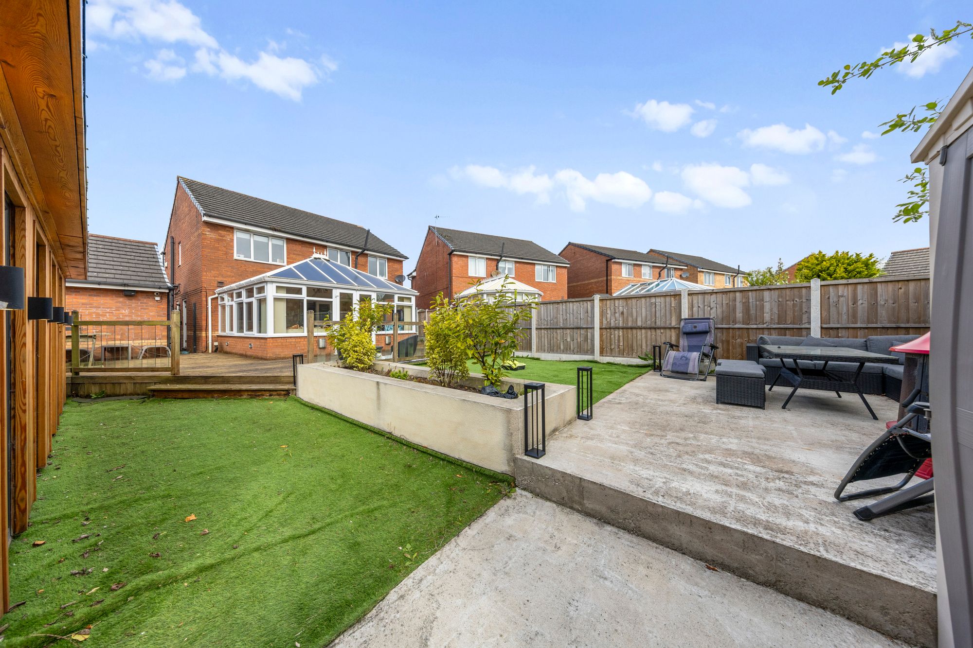 Luntswood Grove, Newton-Le-Willows, WA12
