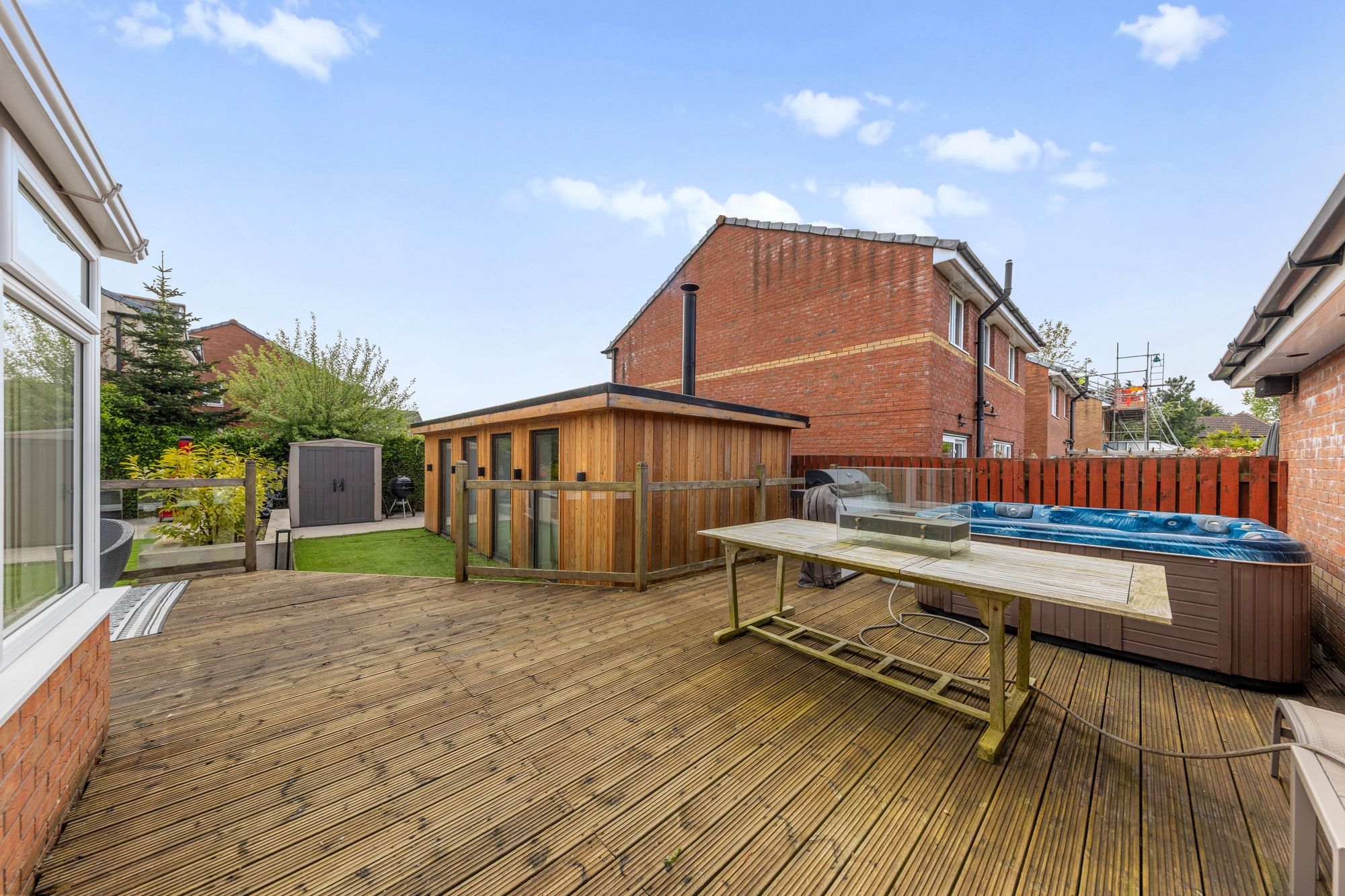 Luntswood Grove, Newton-Le-Willows, WA12