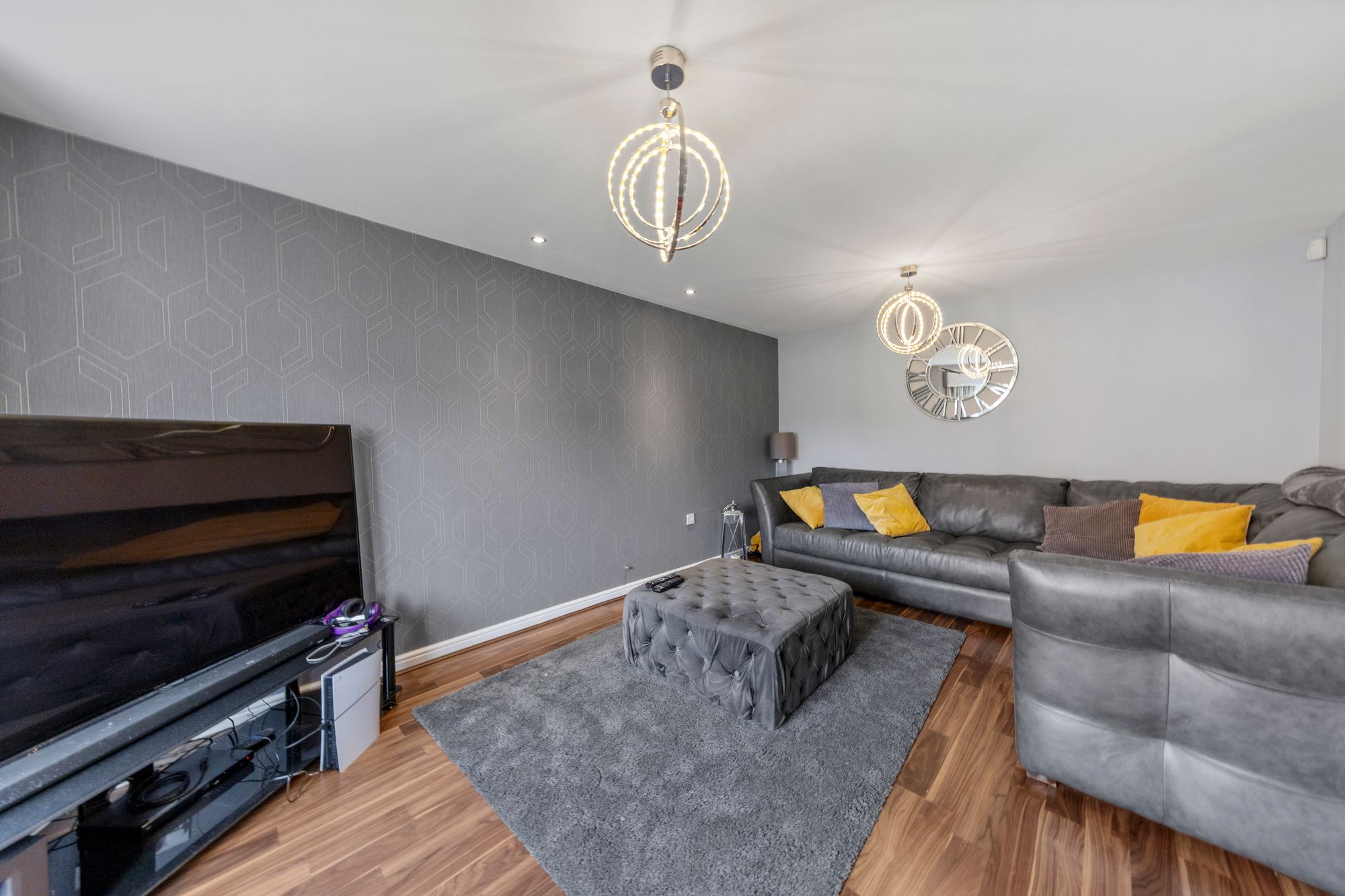 Luntswood Grove, Newton-Le-Willows, WA12