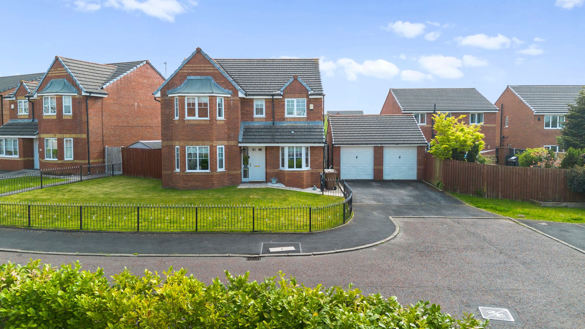 Luntswood Grove, Newton-Le-Willows, WA12