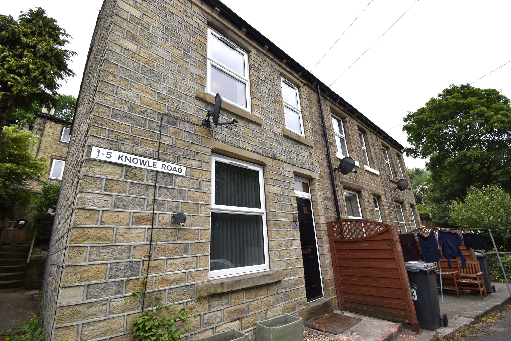 Photo of Knowle Road, Slaithwaite, HD7