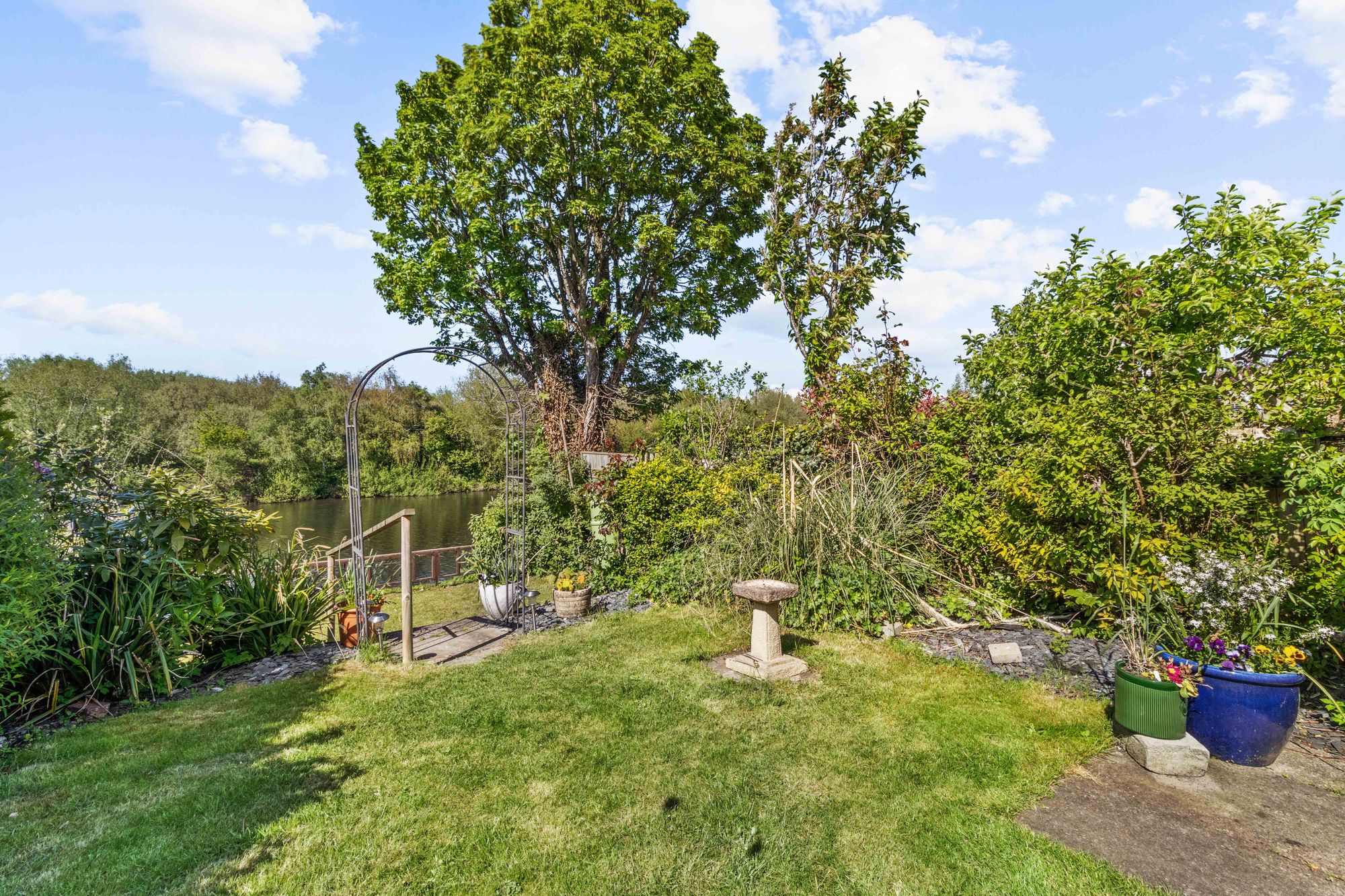 Woodford Close, Thelwall, WA4