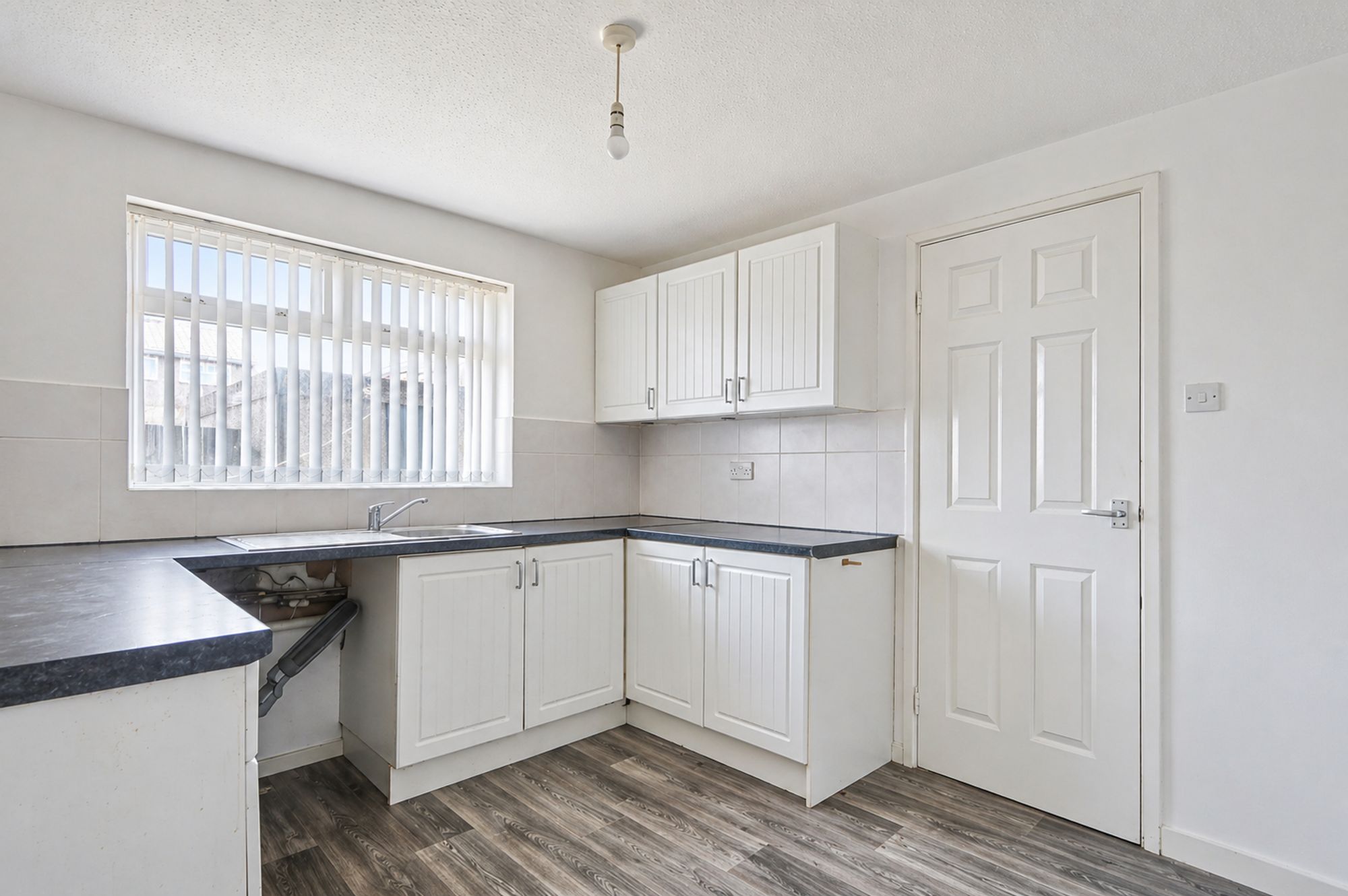 59b60238-5a6b-4686-8b9c-514195ab627e