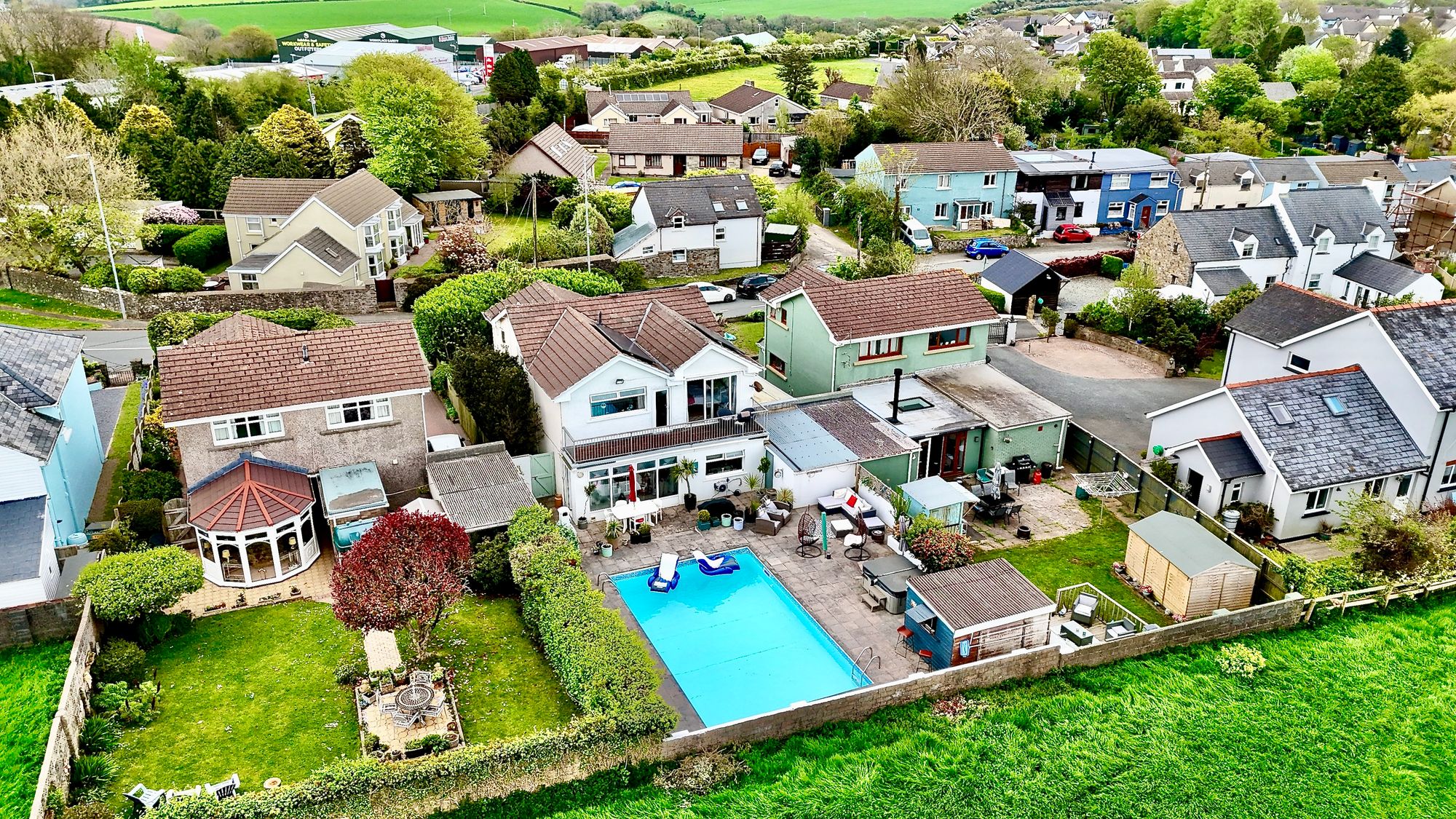 Honeyborough Road, Neyland, SA73