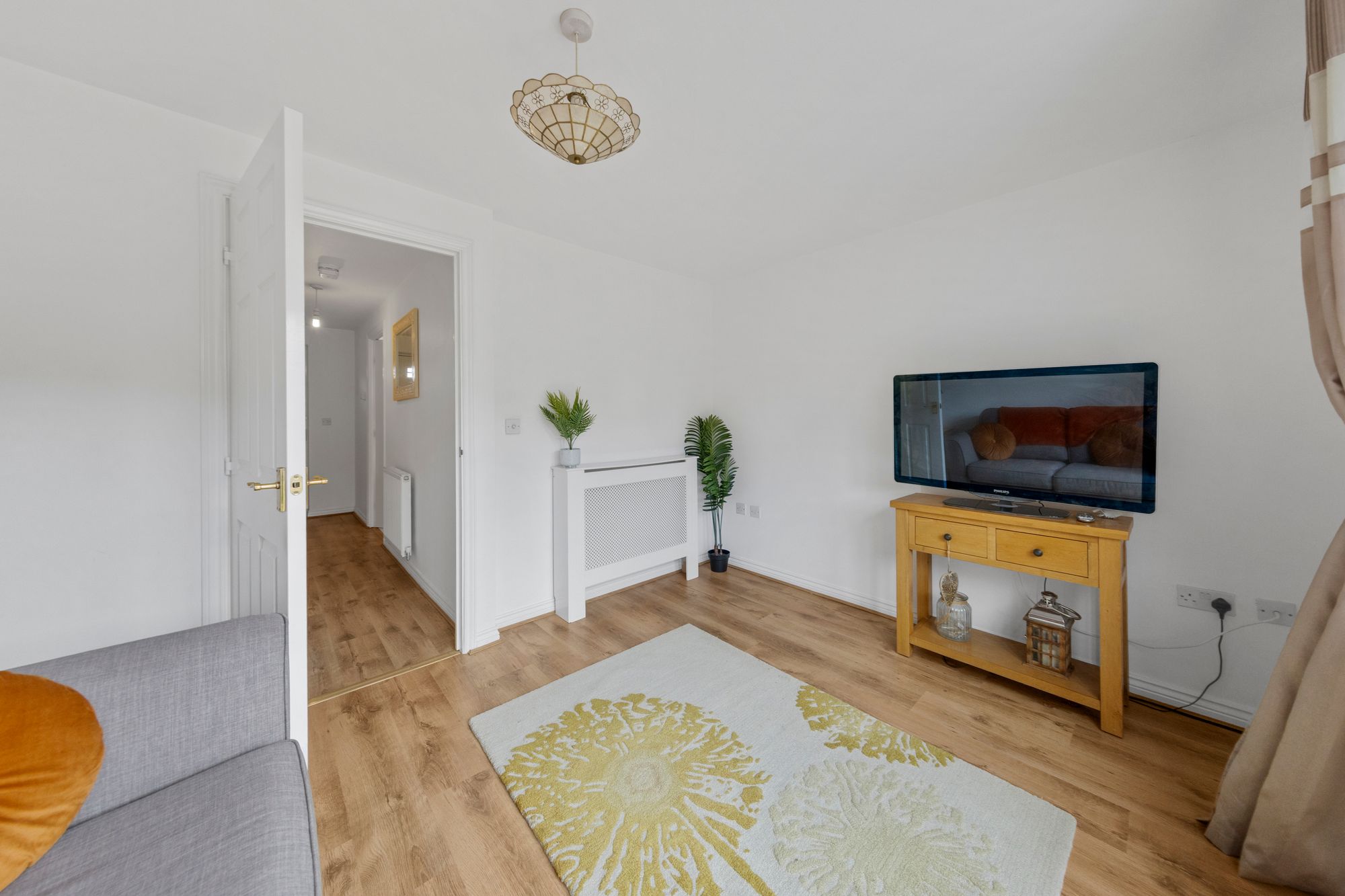 Larkspur Grove, Warrington, WA5