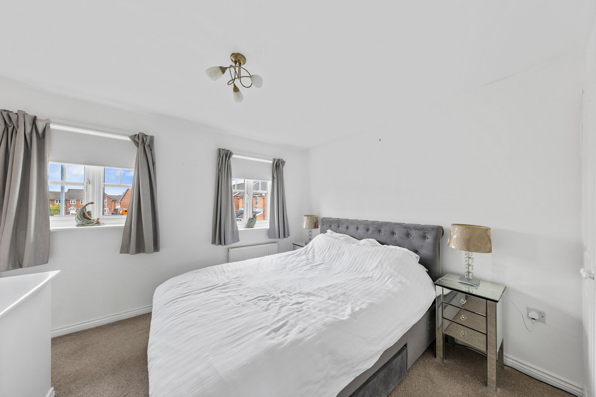 Larkspur Grove, Warrington, WA5