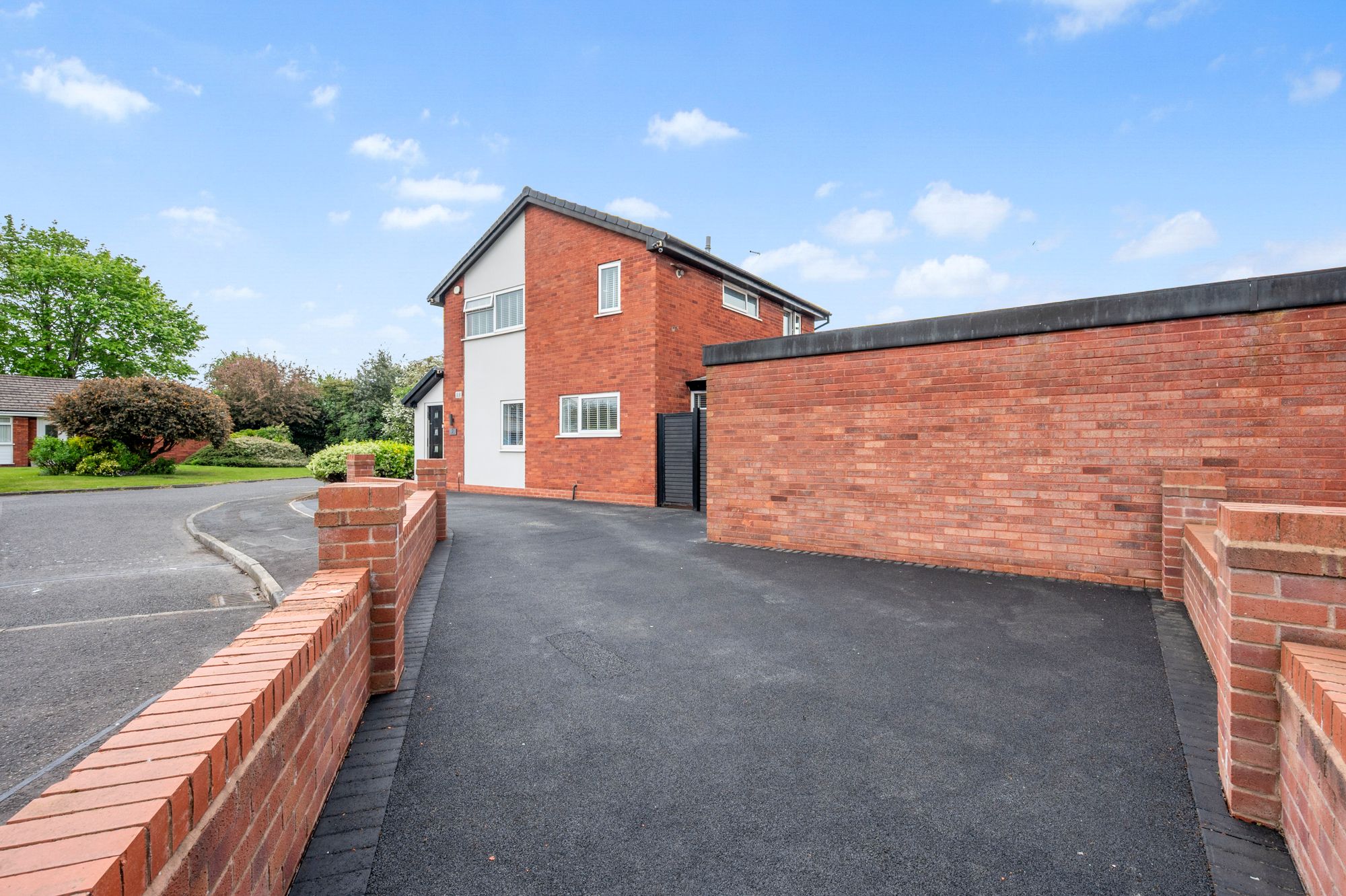 Lovage Close, Padgate, WA2