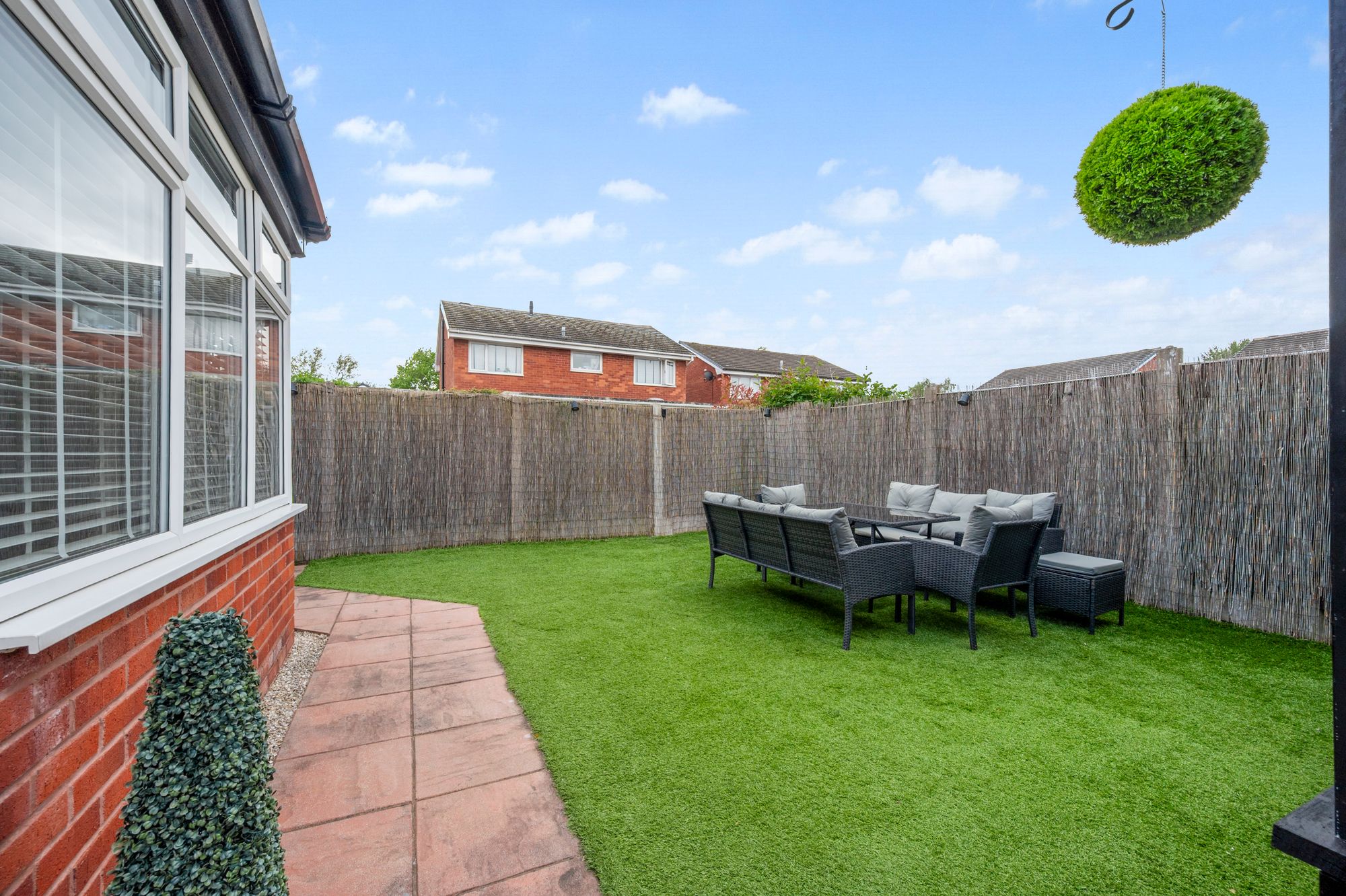 Lovage Close, Padgate, WA2