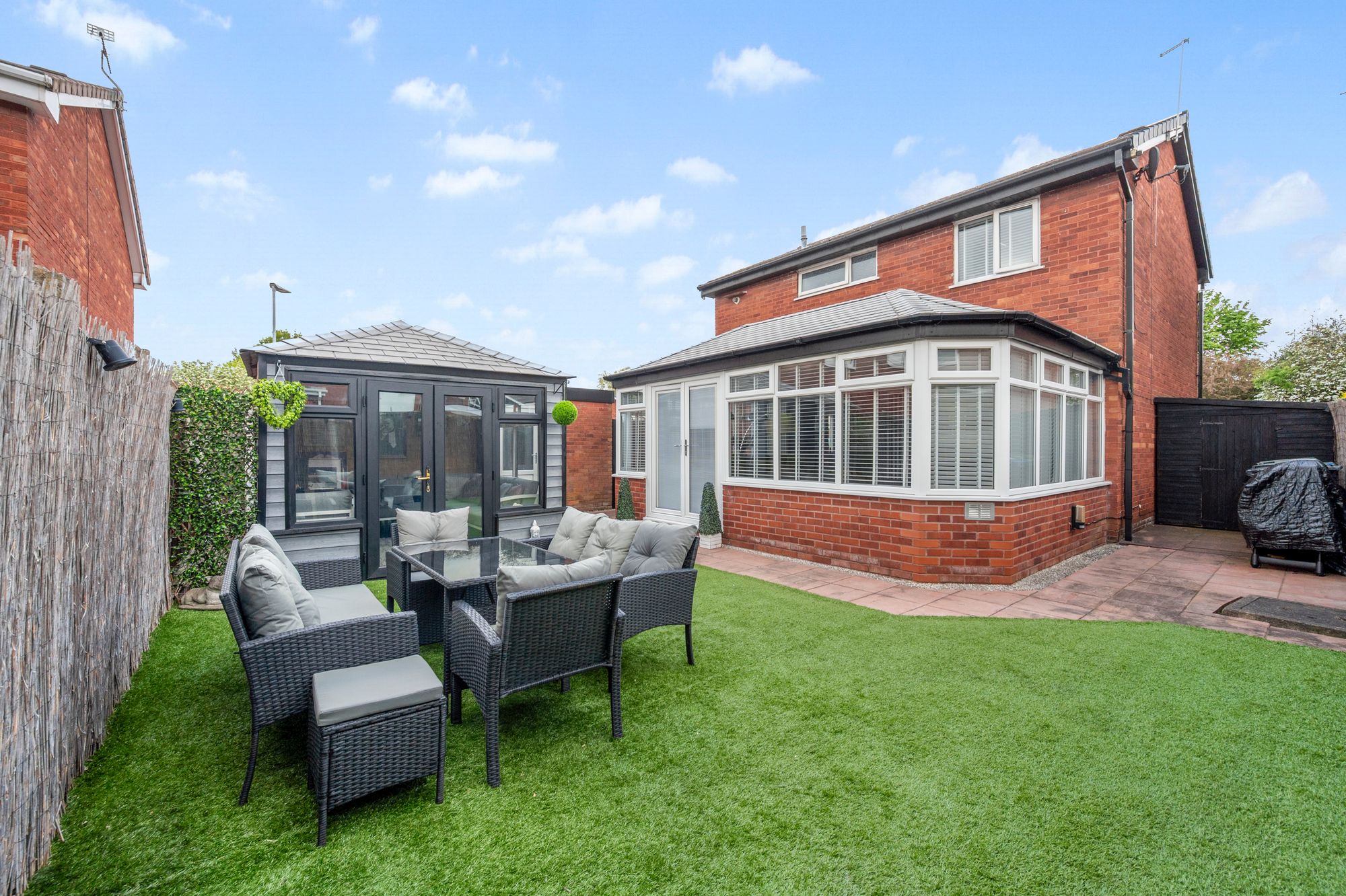 Lovage Close, Padgate, WA2