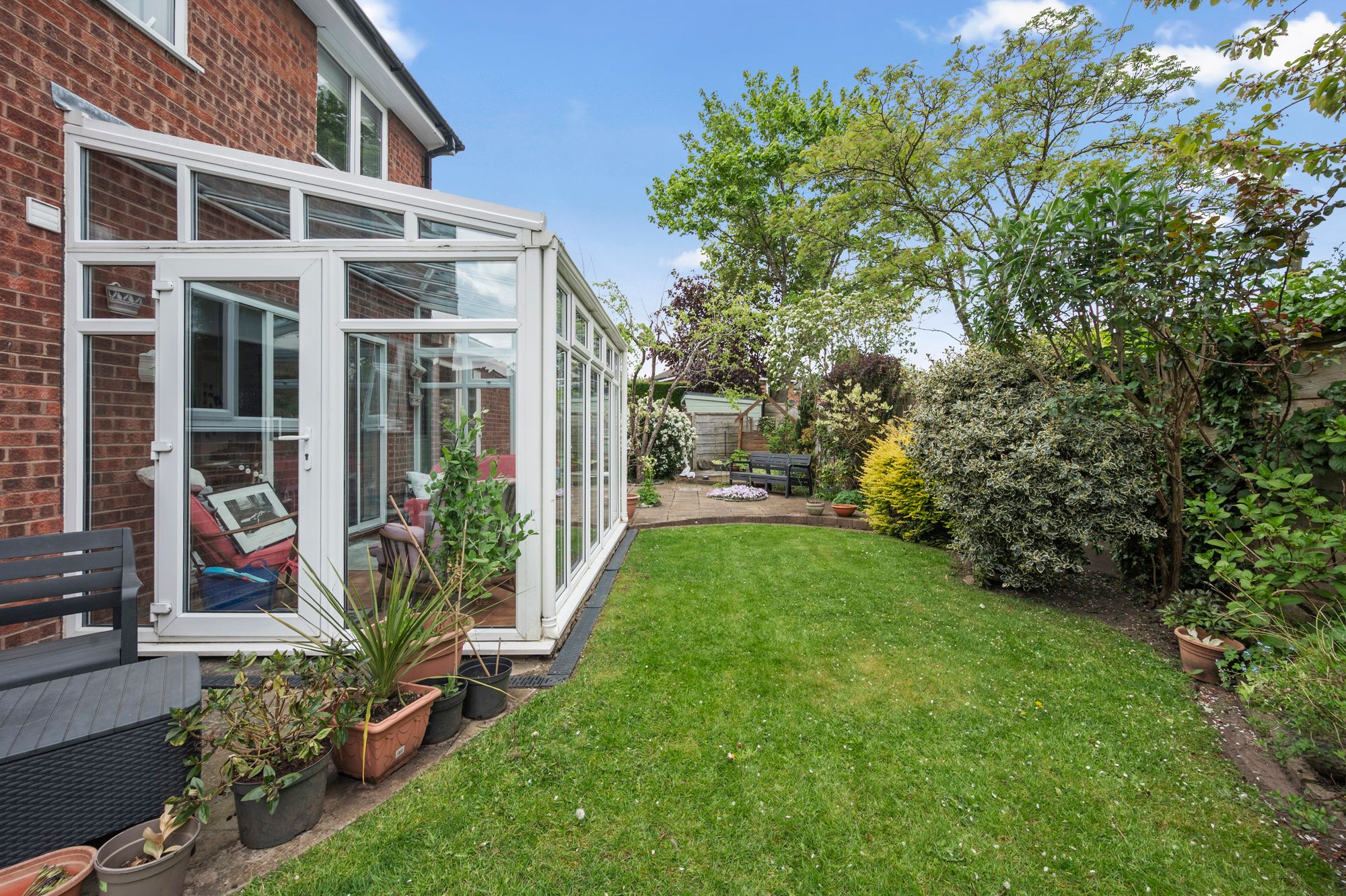 Shropshire Close, Woolston, WA1